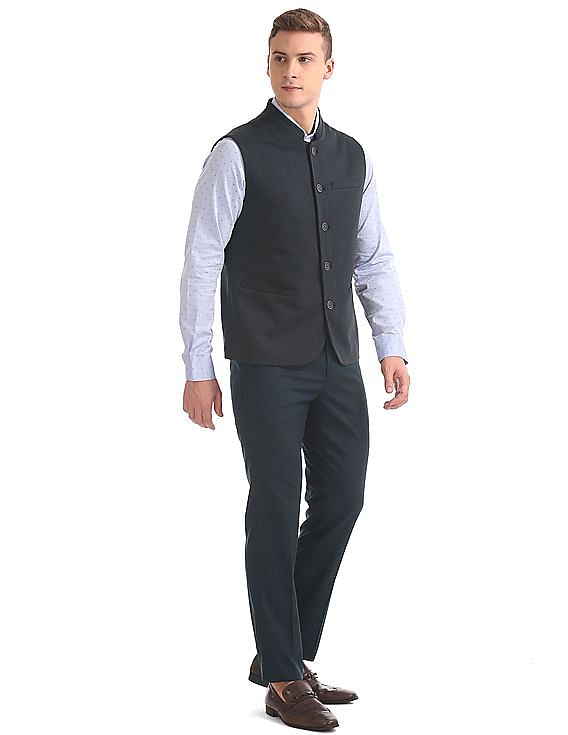 Buy Arrow Mandarin Collar Patterned Festive Nehru Jacket - NNNOW.com