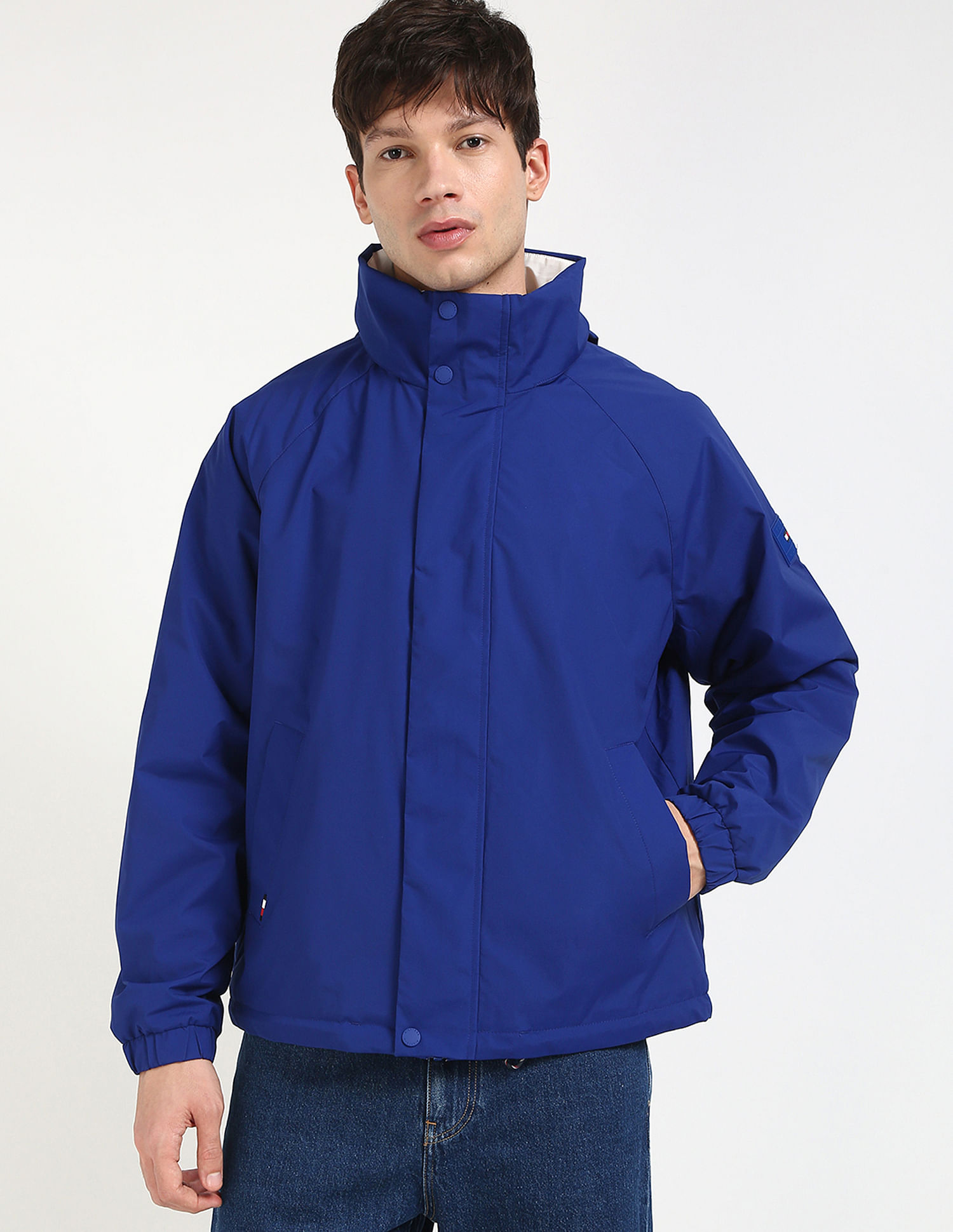 Tommy Hilfiger Men's Blue Jacket for Stylish Outings