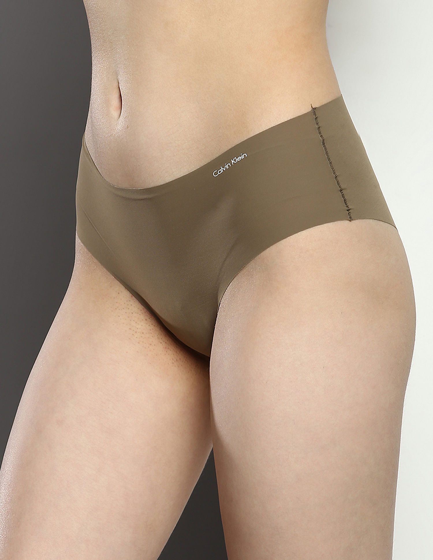 Buy Calvin Klein Underwear Solid Seamless Panties - NNNOW.com