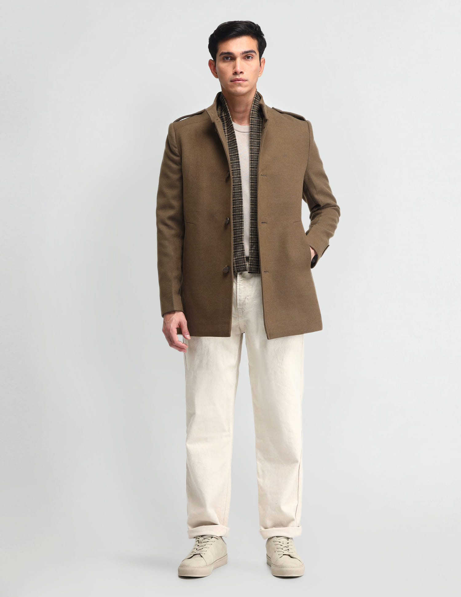 Buy Arrow Sport Solid Regular Fit Jacket - NNNOW.com