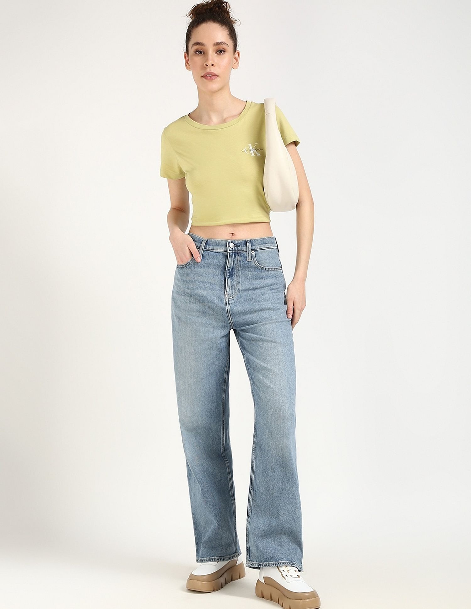 Calvin Klein Jeans Womens Whiskered Relaxed Fit Jeans