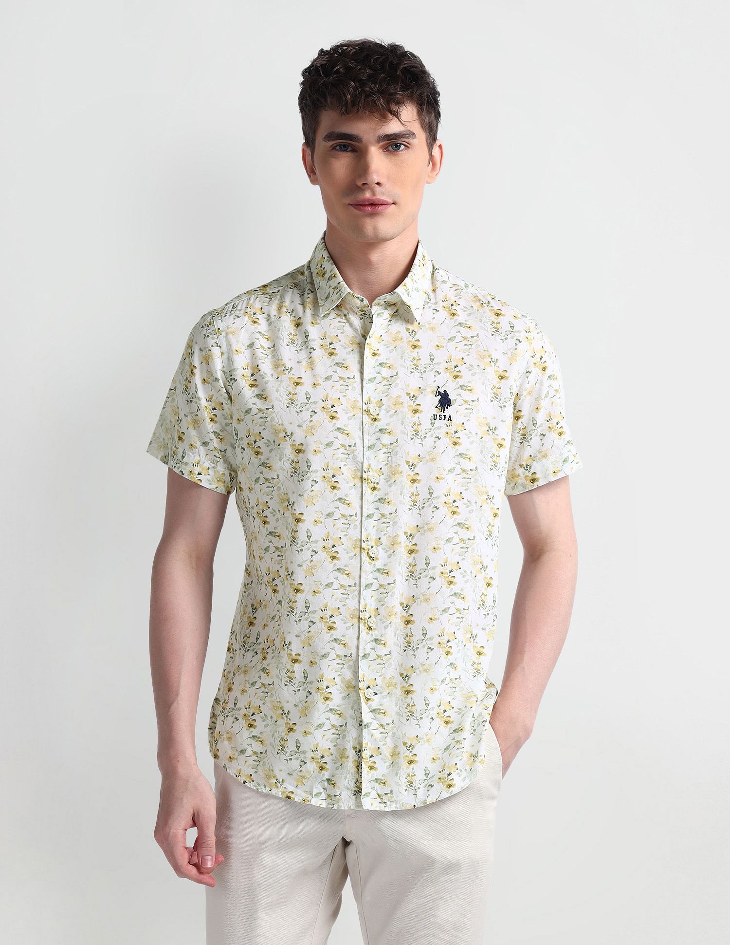 U.S. Polo Assn. Short Sleeve Slim Fit Floral Shirt