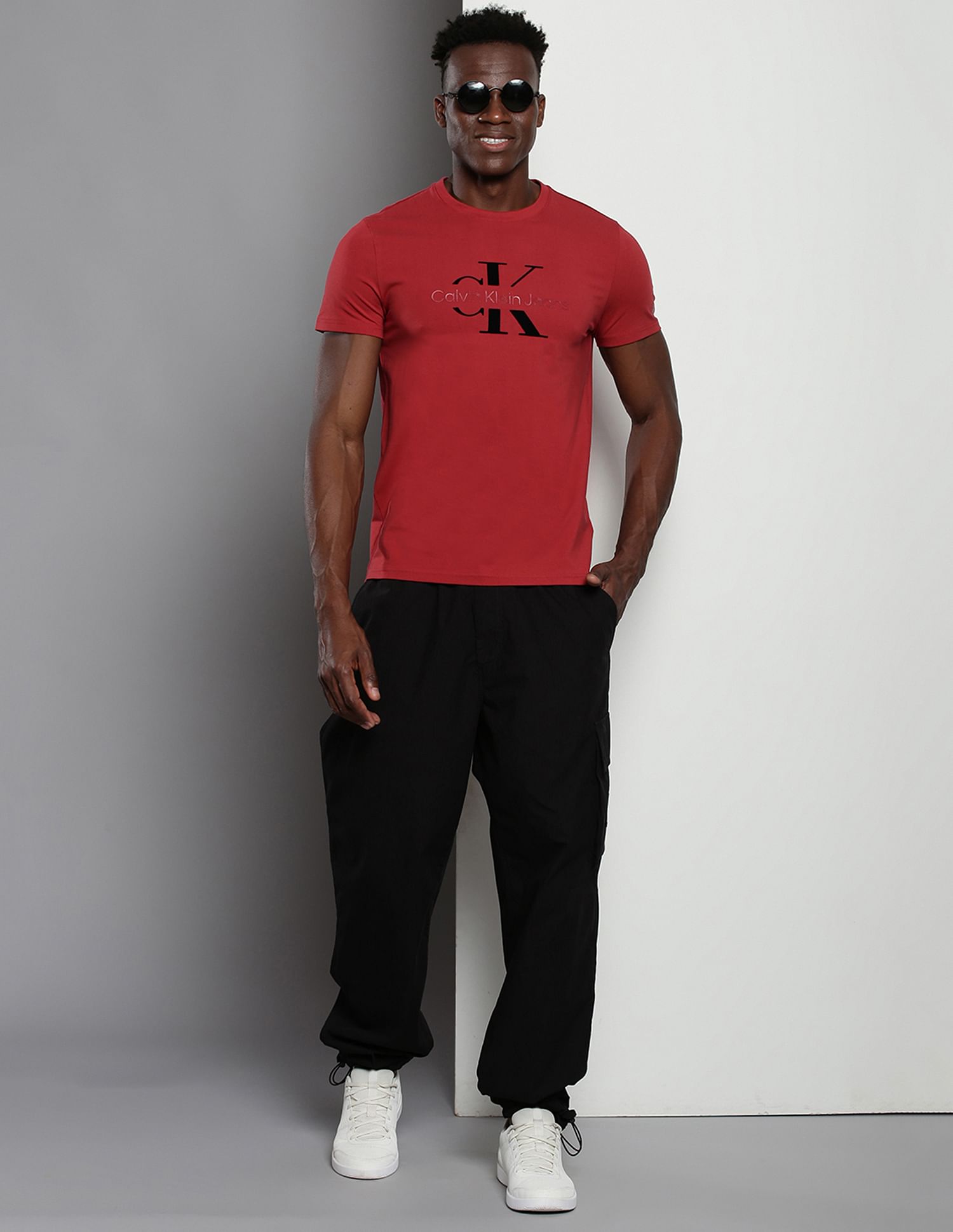 Calvin Klein Disrupted Outline Monologo T-Shirt