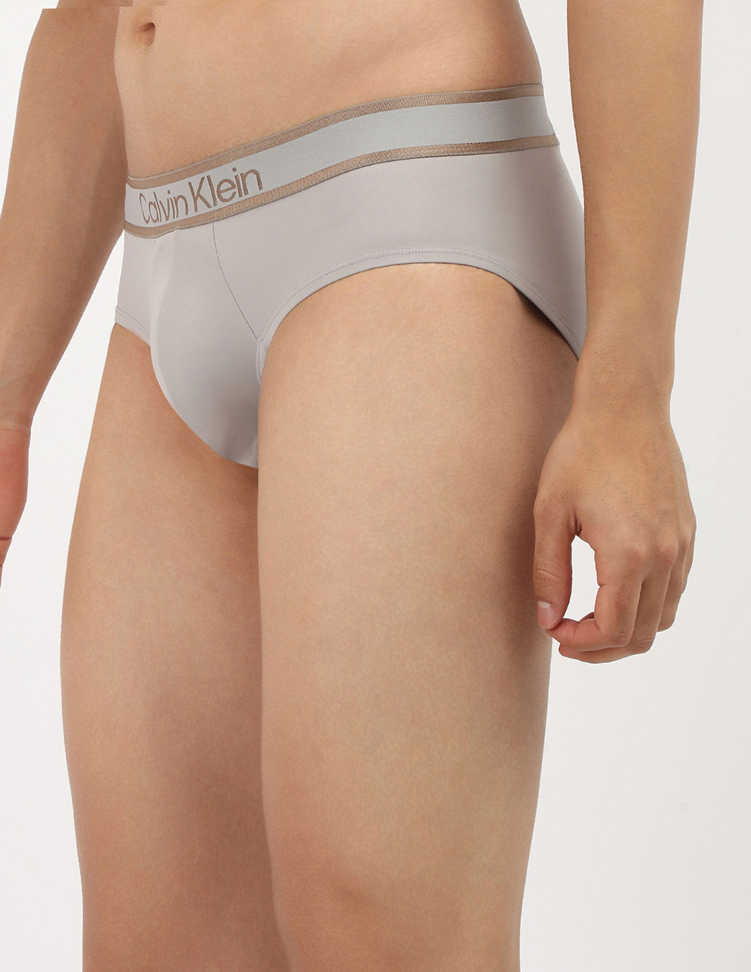 Calvin Klein Underwear Mid Rise Solid Hip Briefs