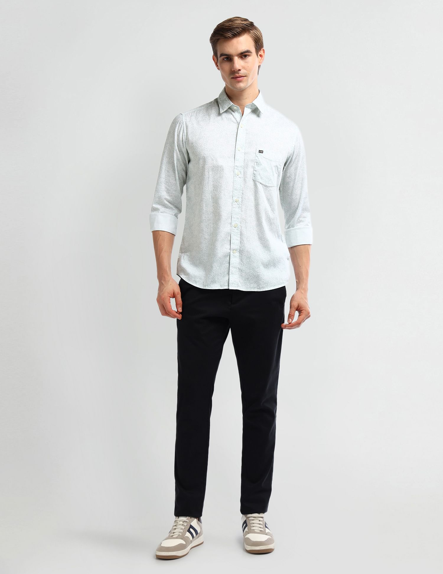 Arrow Sport Manhattan Slim Fit Cotton Shirt