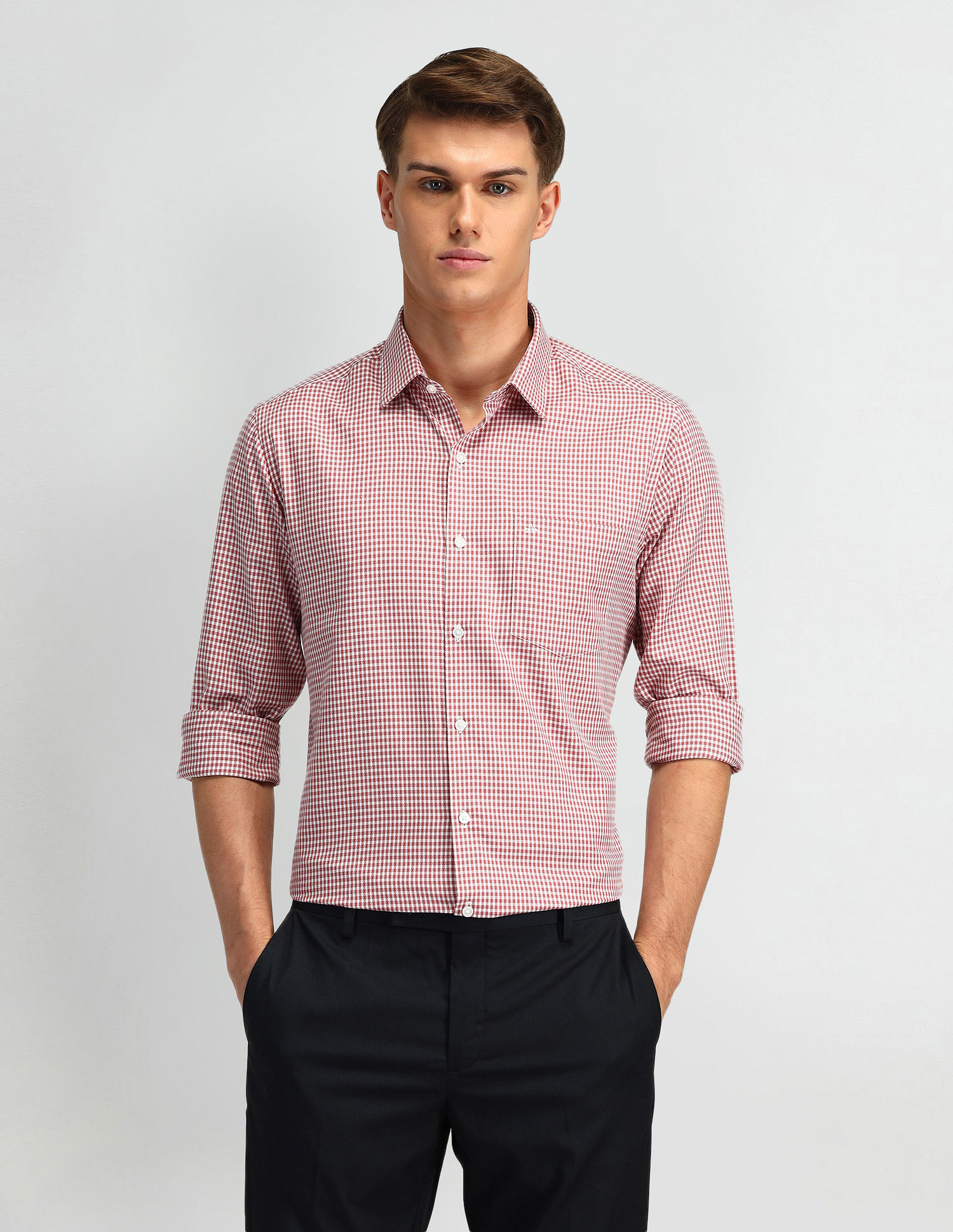 Arrow Pure Cotton Manhattan Slim Fit Shirt