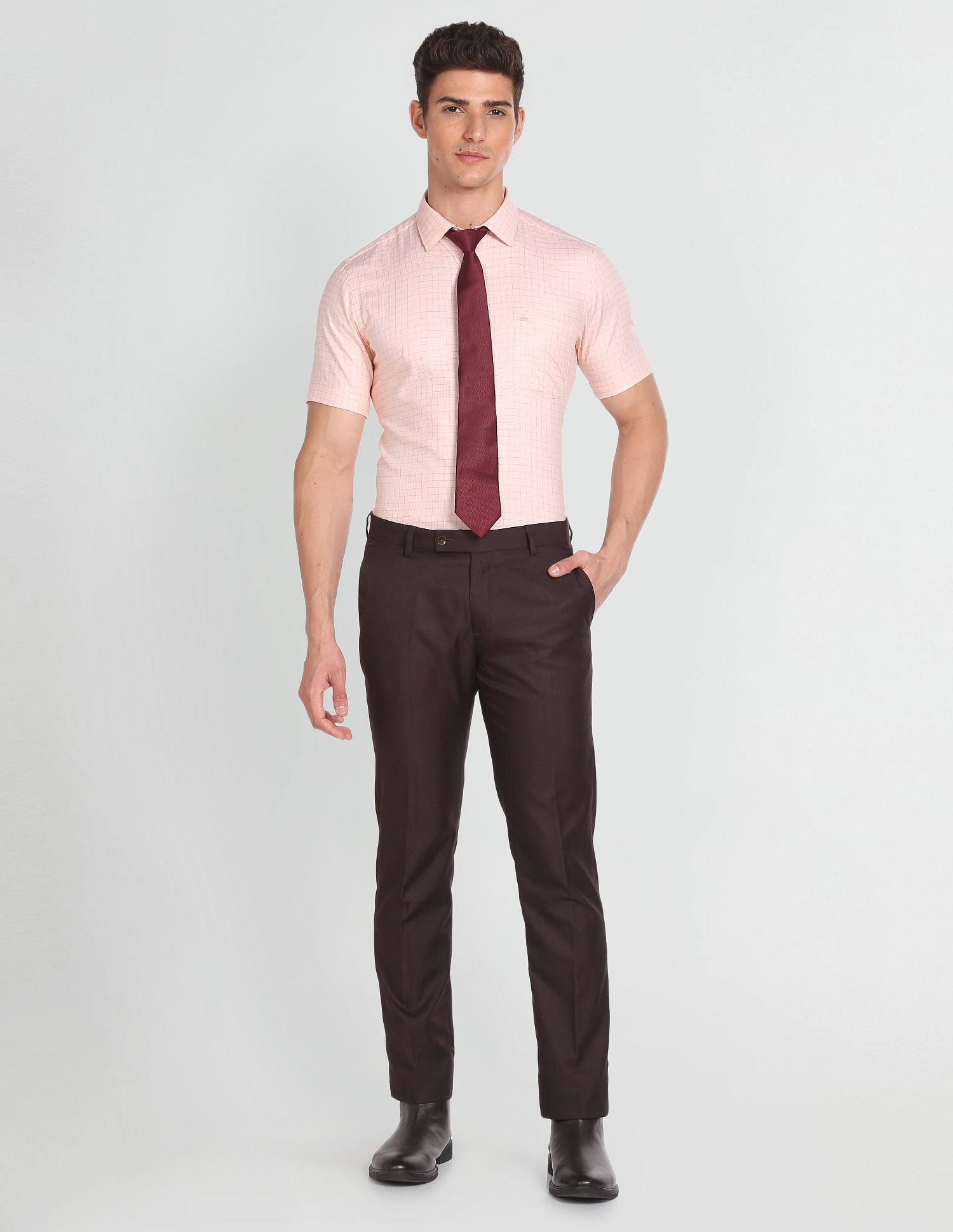 Arrow Dobby Short Sleeve Shirt