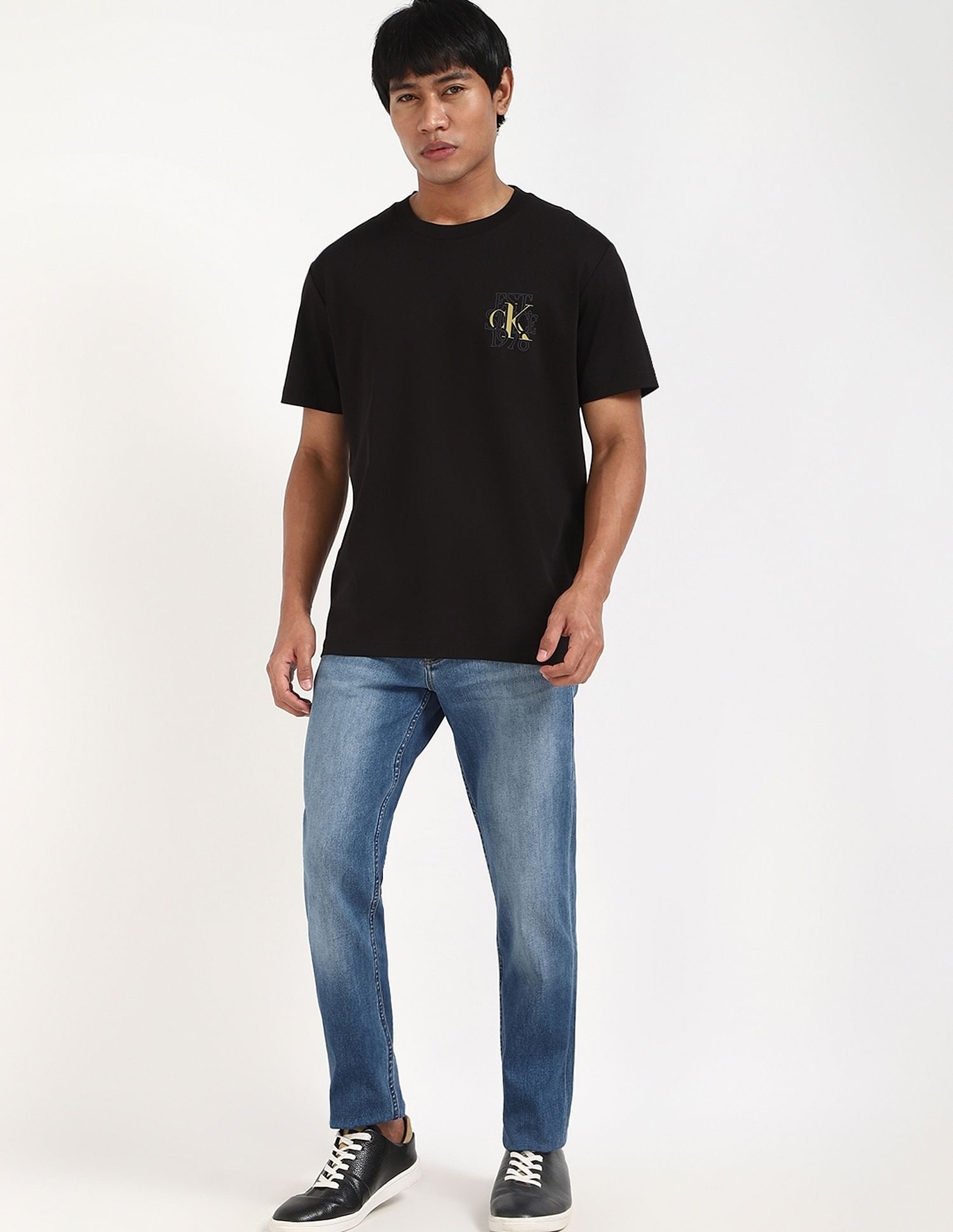 Calvin Klein Jeans Small Logo Regular-Fit Cotton T Shirt