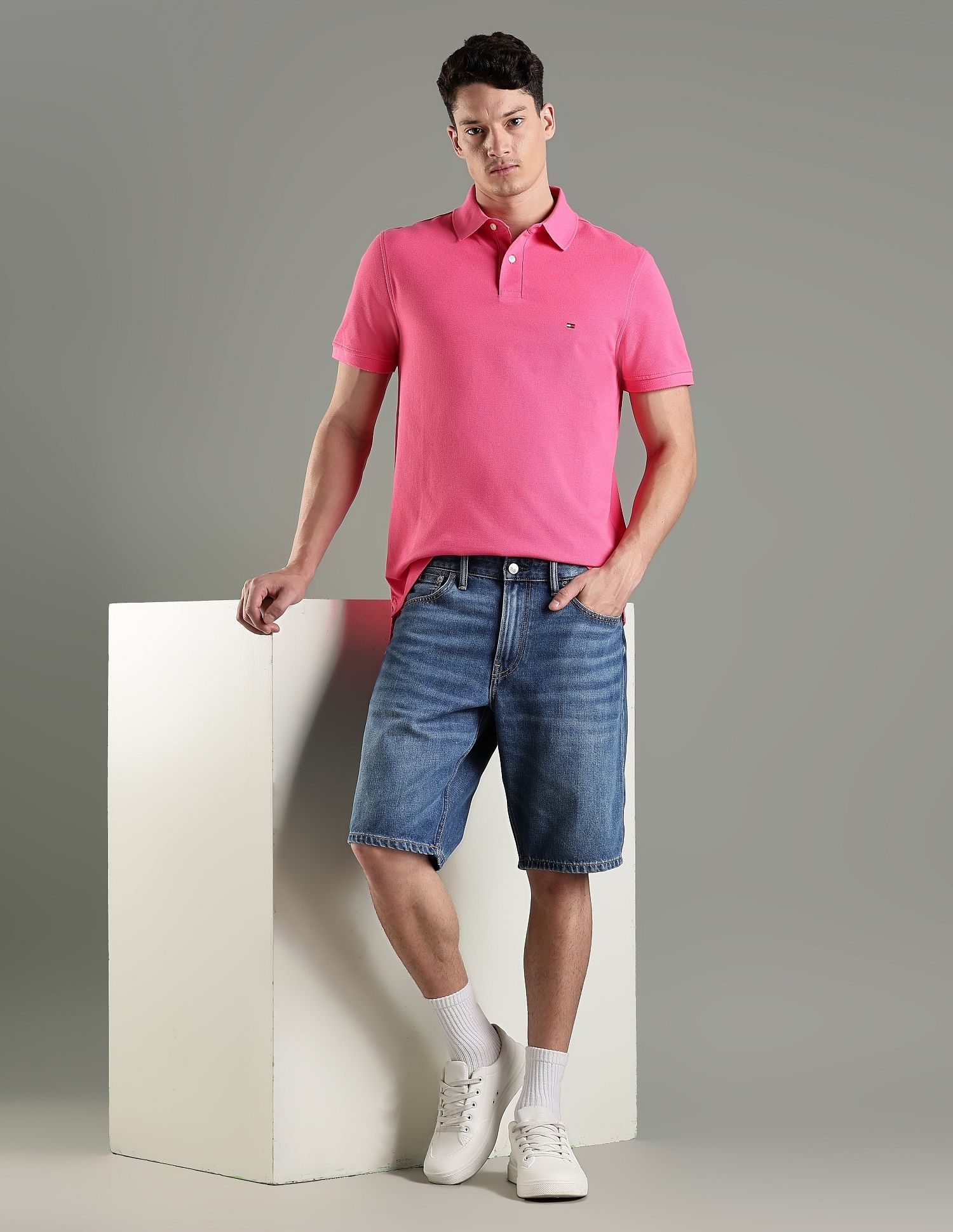 Tommy Hilfiger Solid Regular Fit Cotton Polo T-Shirt