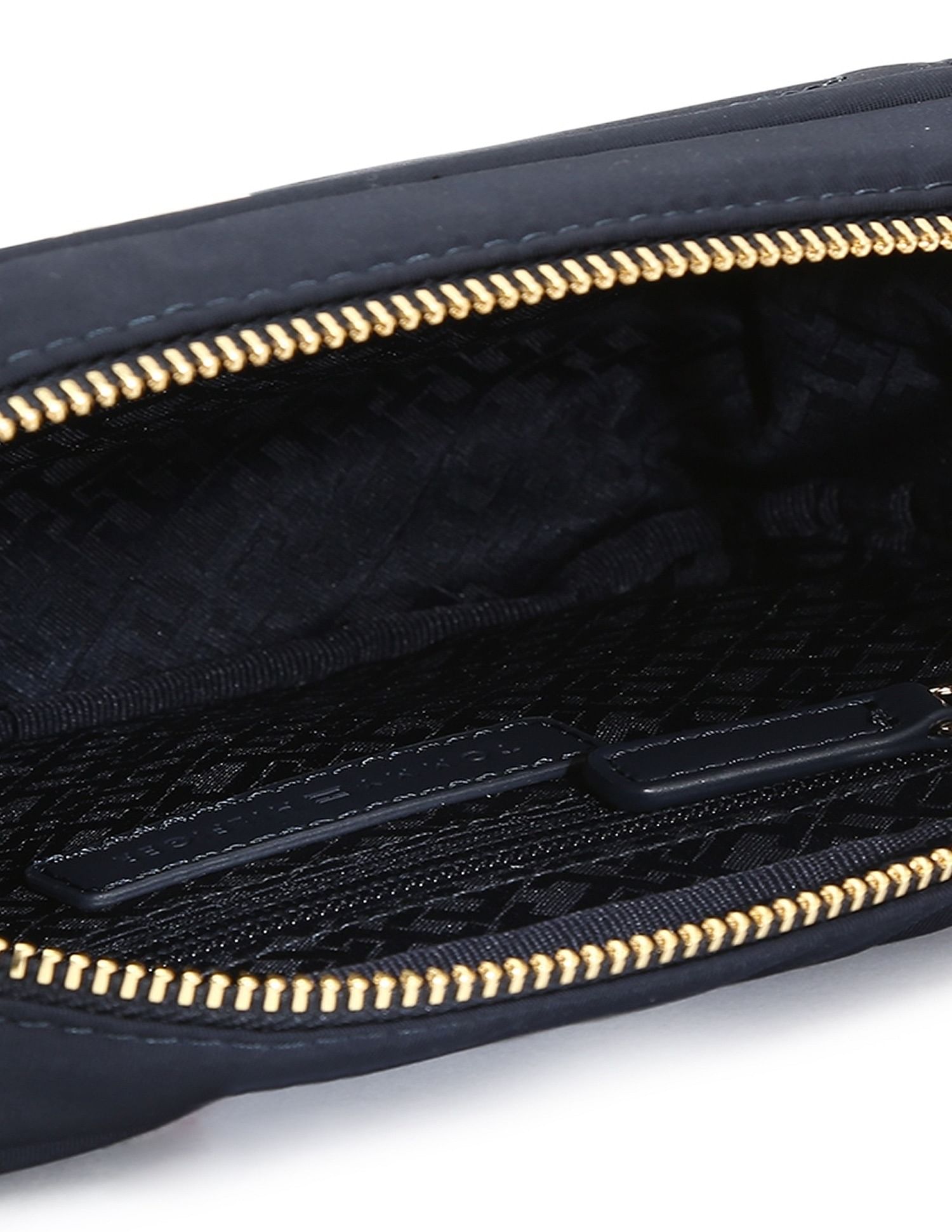 Tommy Hilfiger Solid Blue Polyester Sling Bag