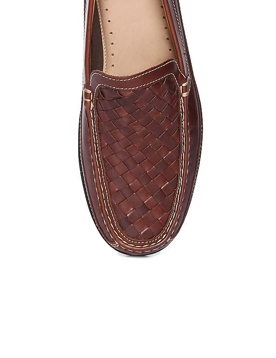Buy Johnston & Murphy Men Woven Leather Loafers - NNNOW.com