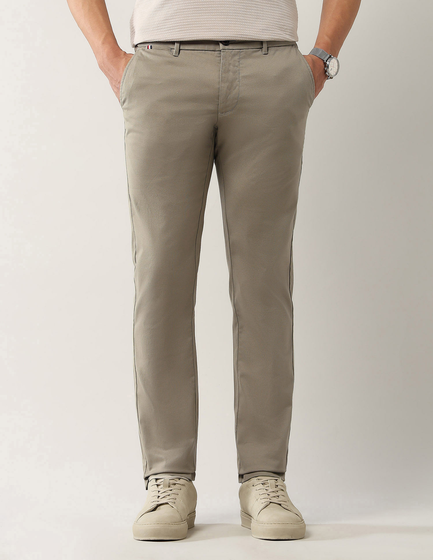 Arrow Sport Dobby Slim Fit Solid Chinos