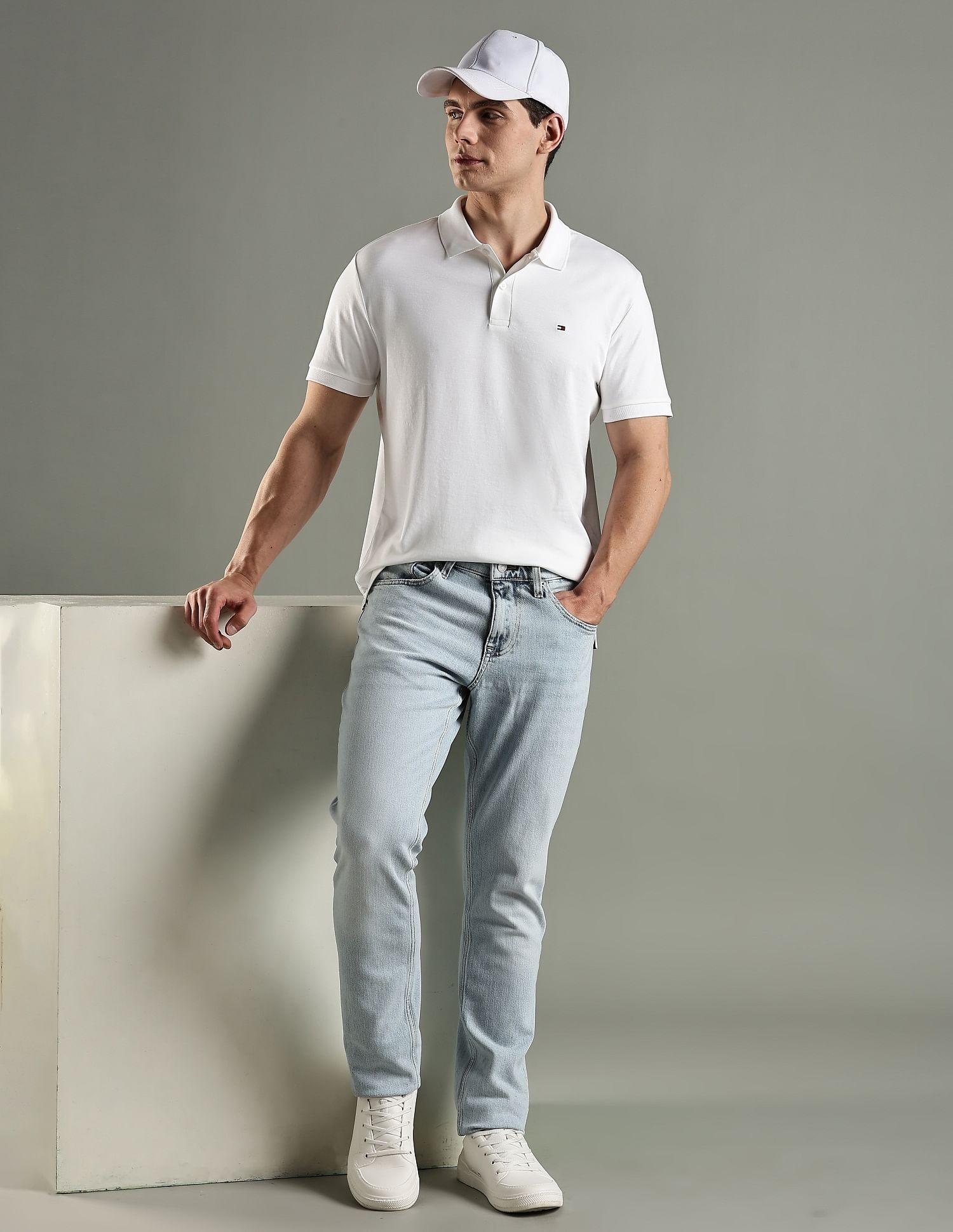Tommy Hilfiger Heavy-Wash Slim Fit Mid Rise Jeans