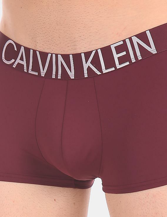 Buy Calvin Klein Underwear Men Maroon Solid Low Rise Stretch Trunks NNNOW