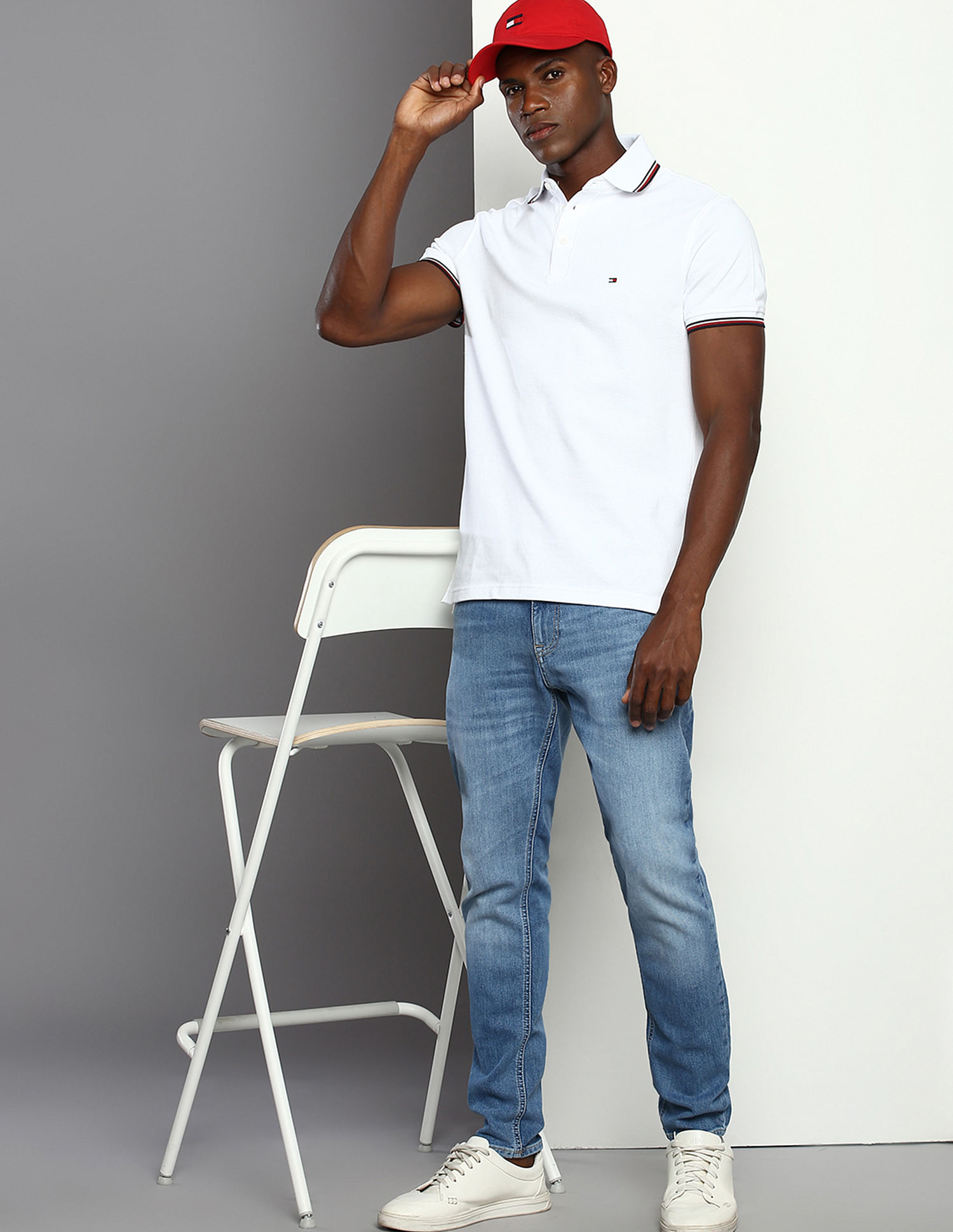 Tommy Hilfiger Mid Rise Austin Slim Tapered Fit  Jeans