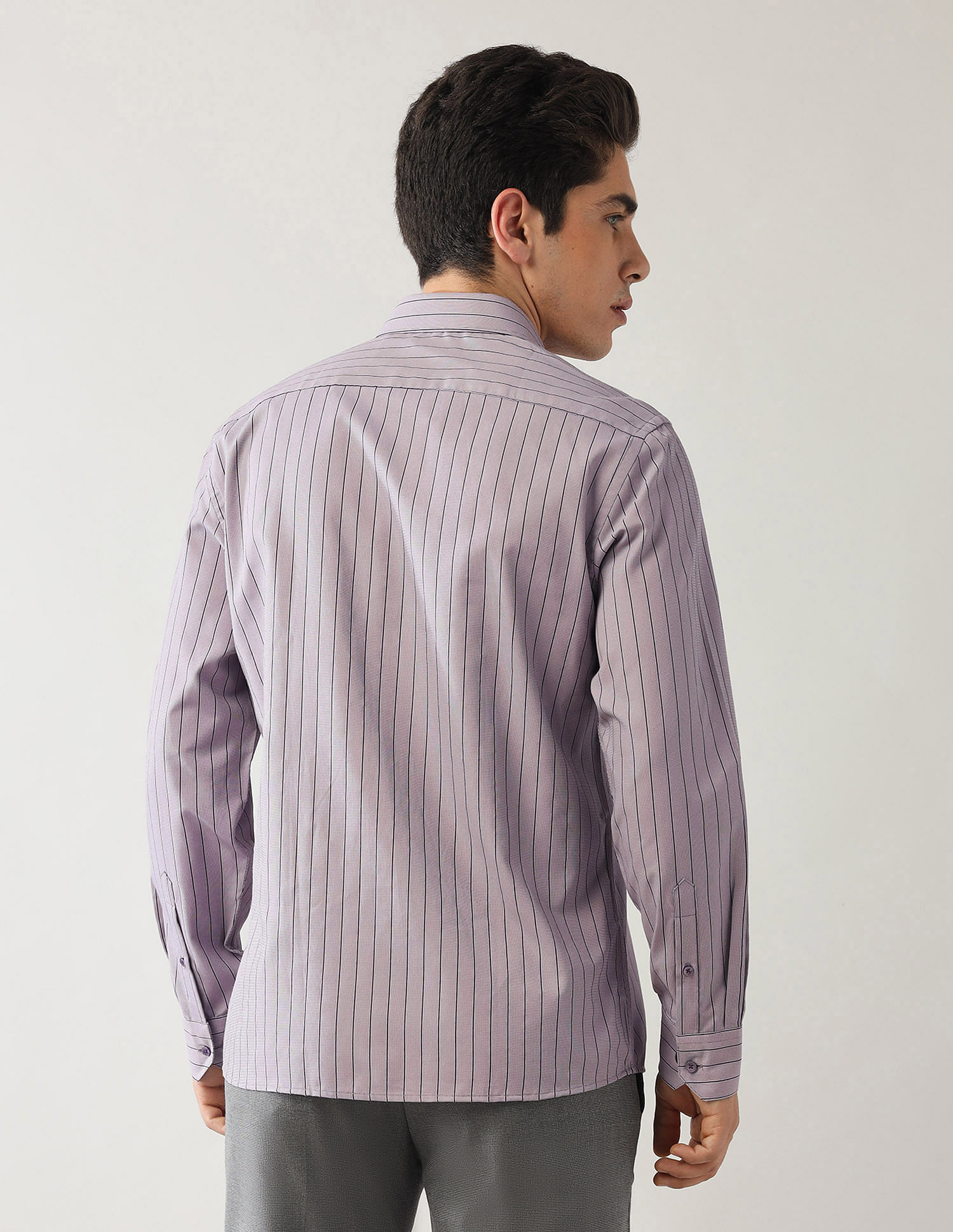 Arrow Vertical Striped Liberty Classic Fit Shirt
