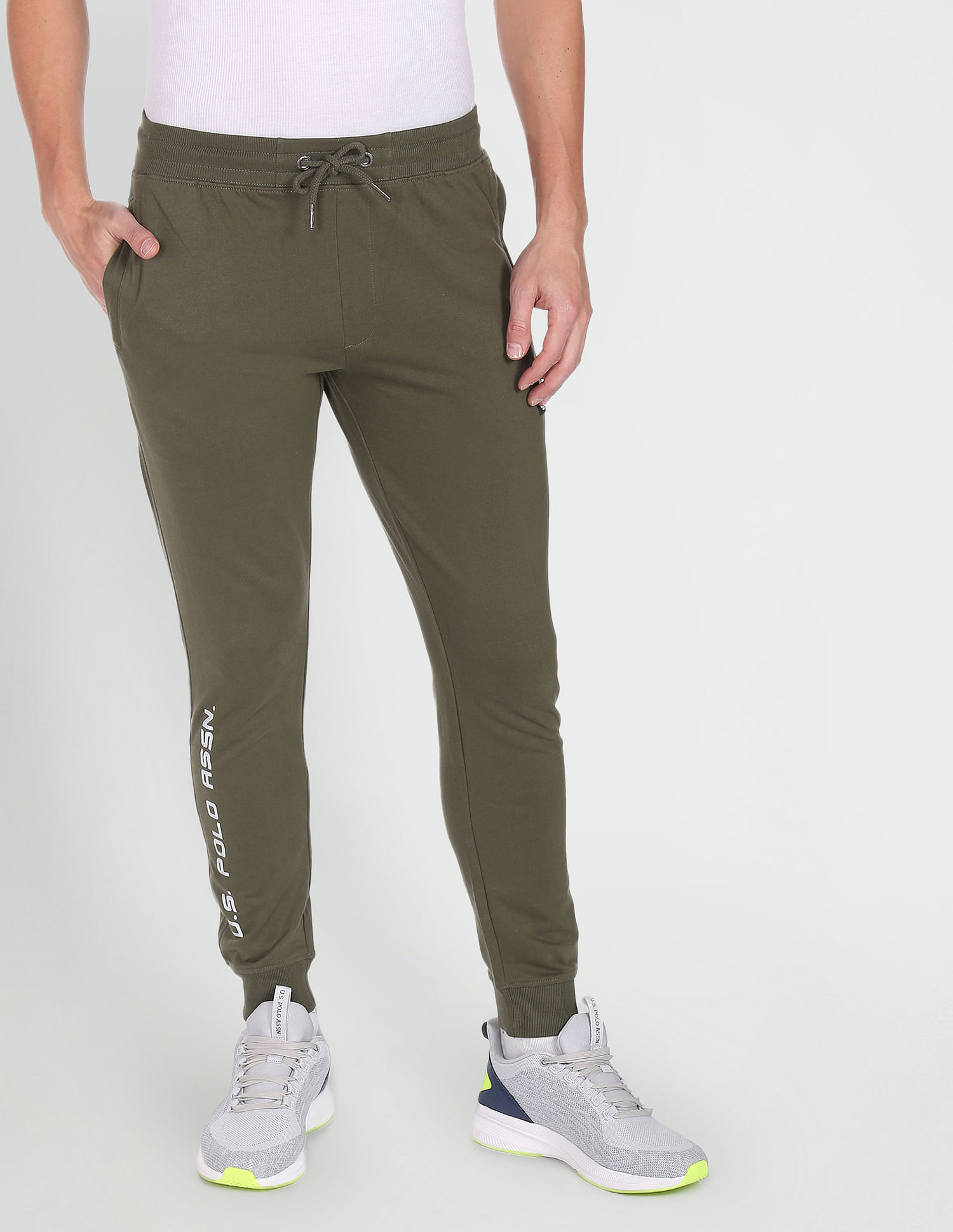 Casual Beige Cream Solid Jogger - Goblet