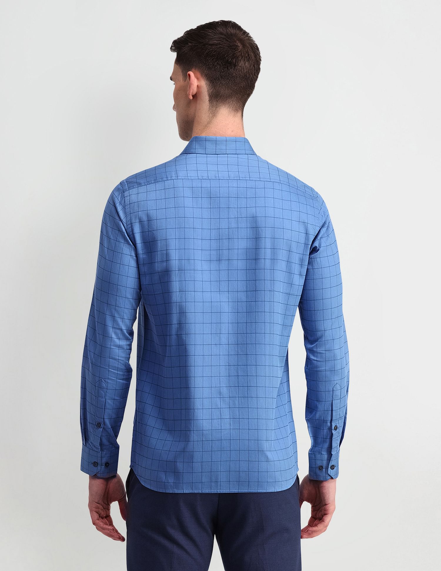 Arrow Manhattan Slim Fit Pure Cotton Shirt