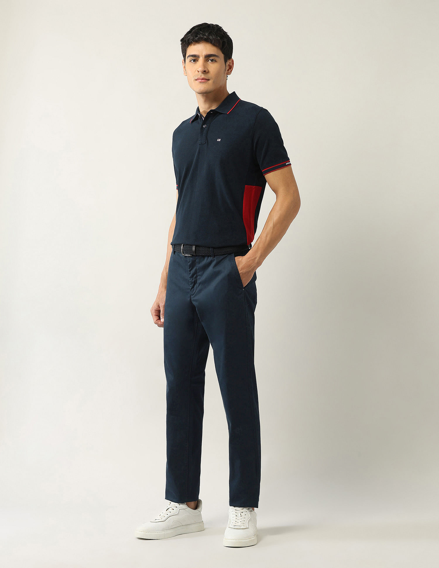 Arrow Sport Regular Fit Solid Mid Rise Trousers