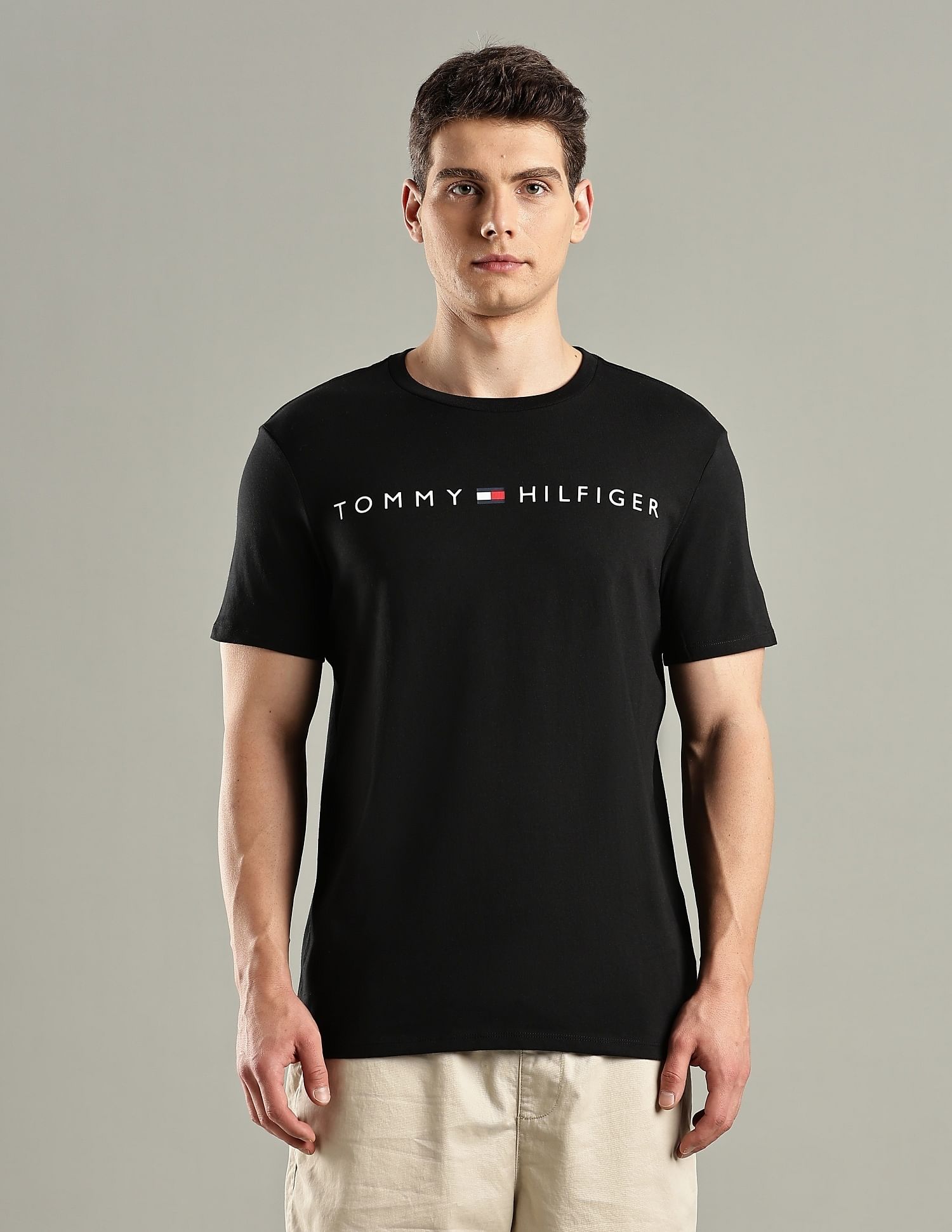 Tommy Hilfiger Logo Regular-Fit Cotton T-Shirt
