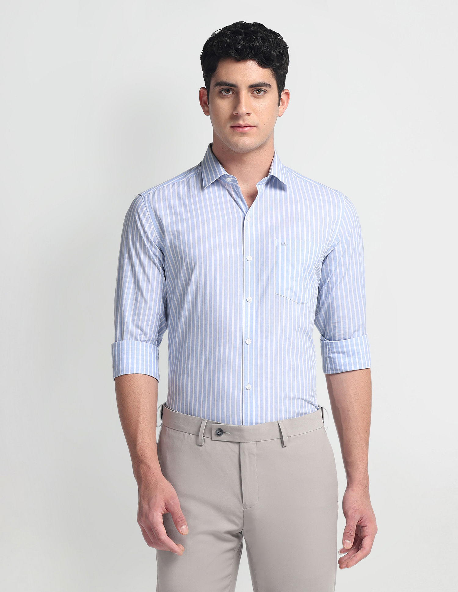 Arrow Vertical Stripe Manhattan Slim Shirt