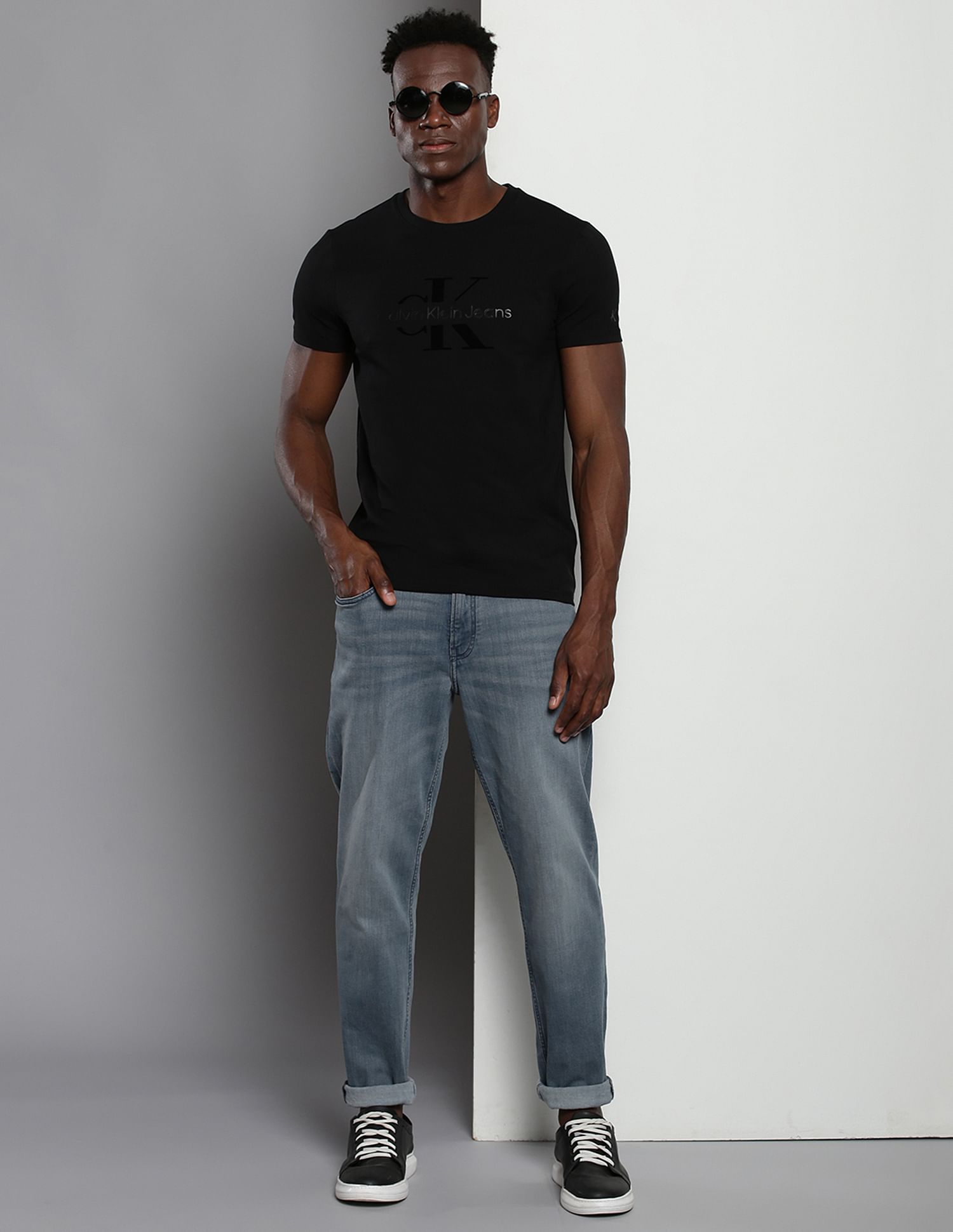 Calvin Klein Disrupted Outline Monologo T-Shirt