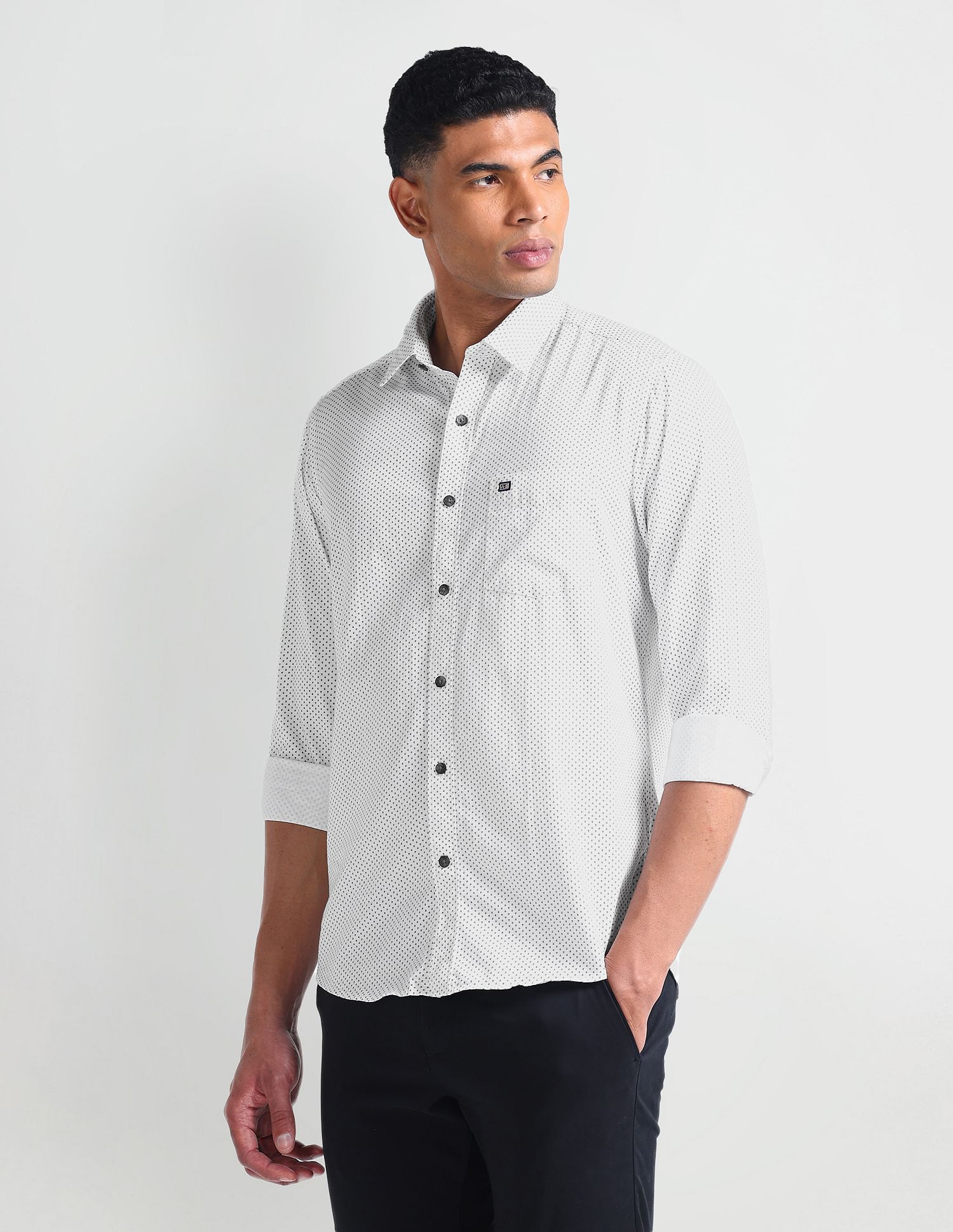 Arrow Sport Geometric Print Manhattan Slim Shirt