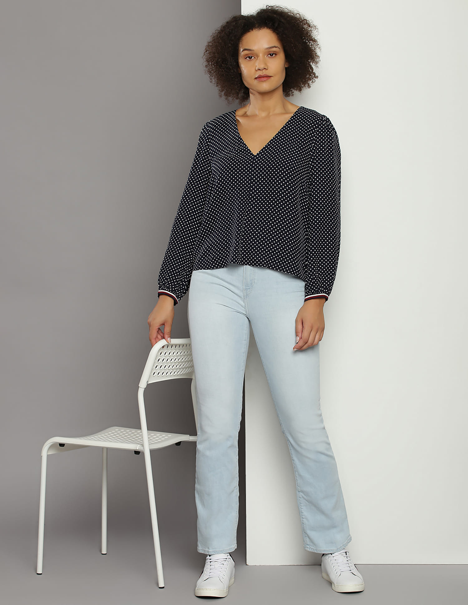 v neck polka dot top