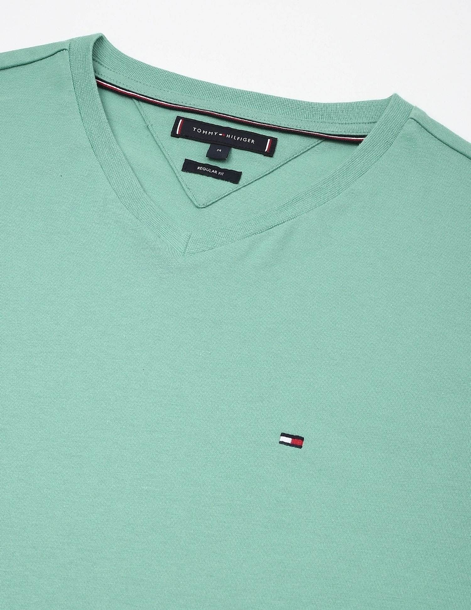 Tommy Hilfiger Solid Regular Fit T-shirt