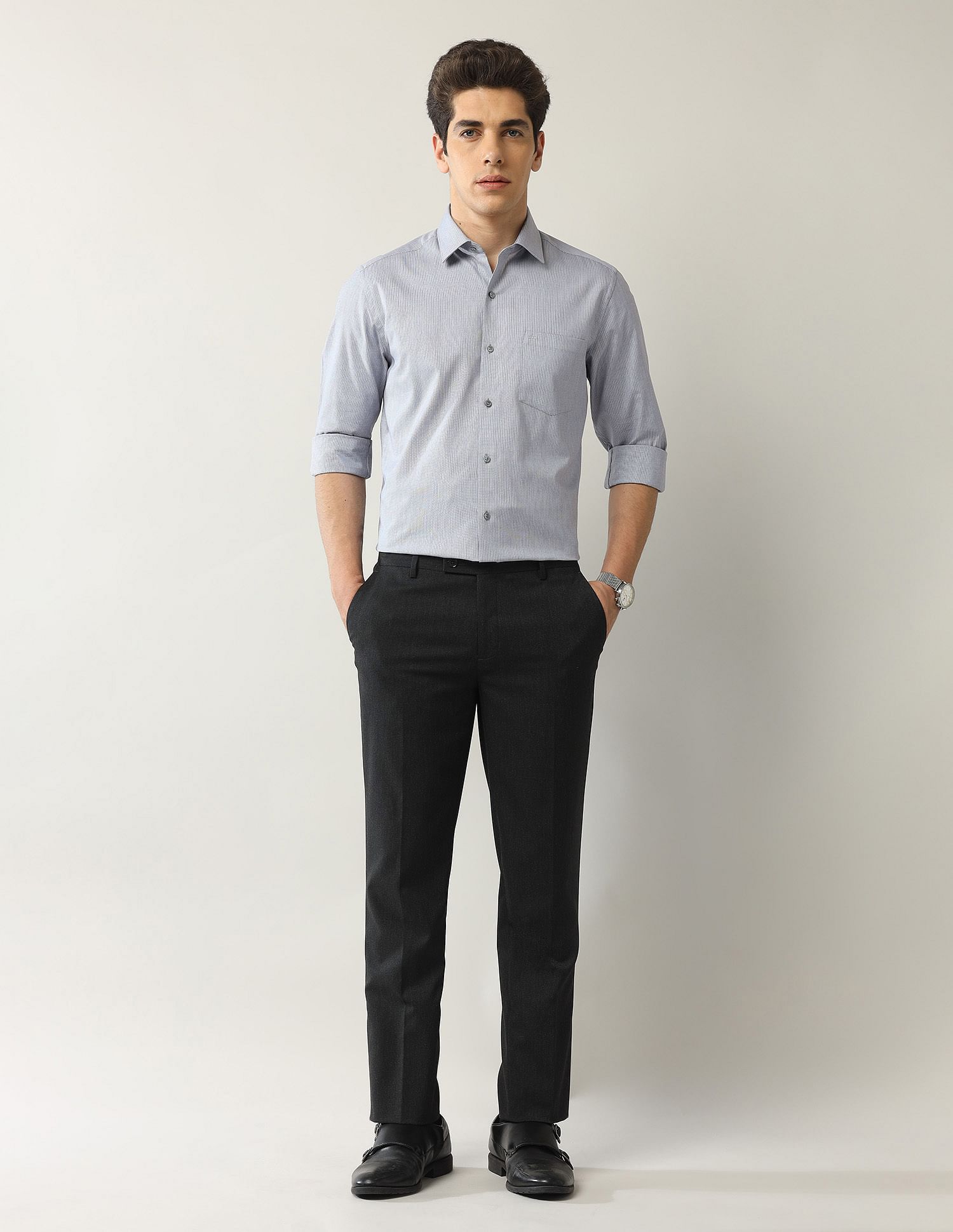 Arrow Textured Manhattan Slim Fit Shirt