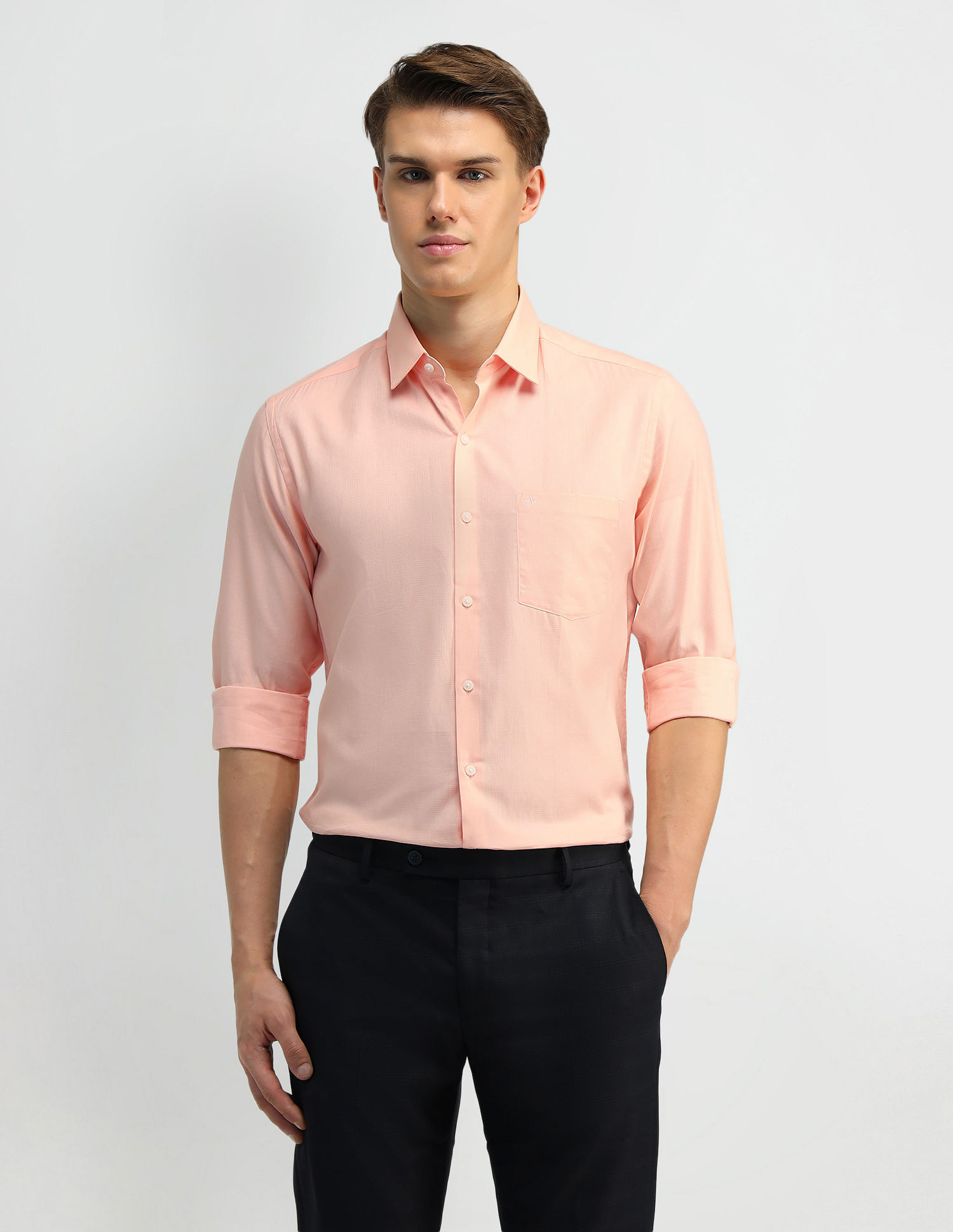 Arrow Solid Manhattan Slim Fit Shirt
