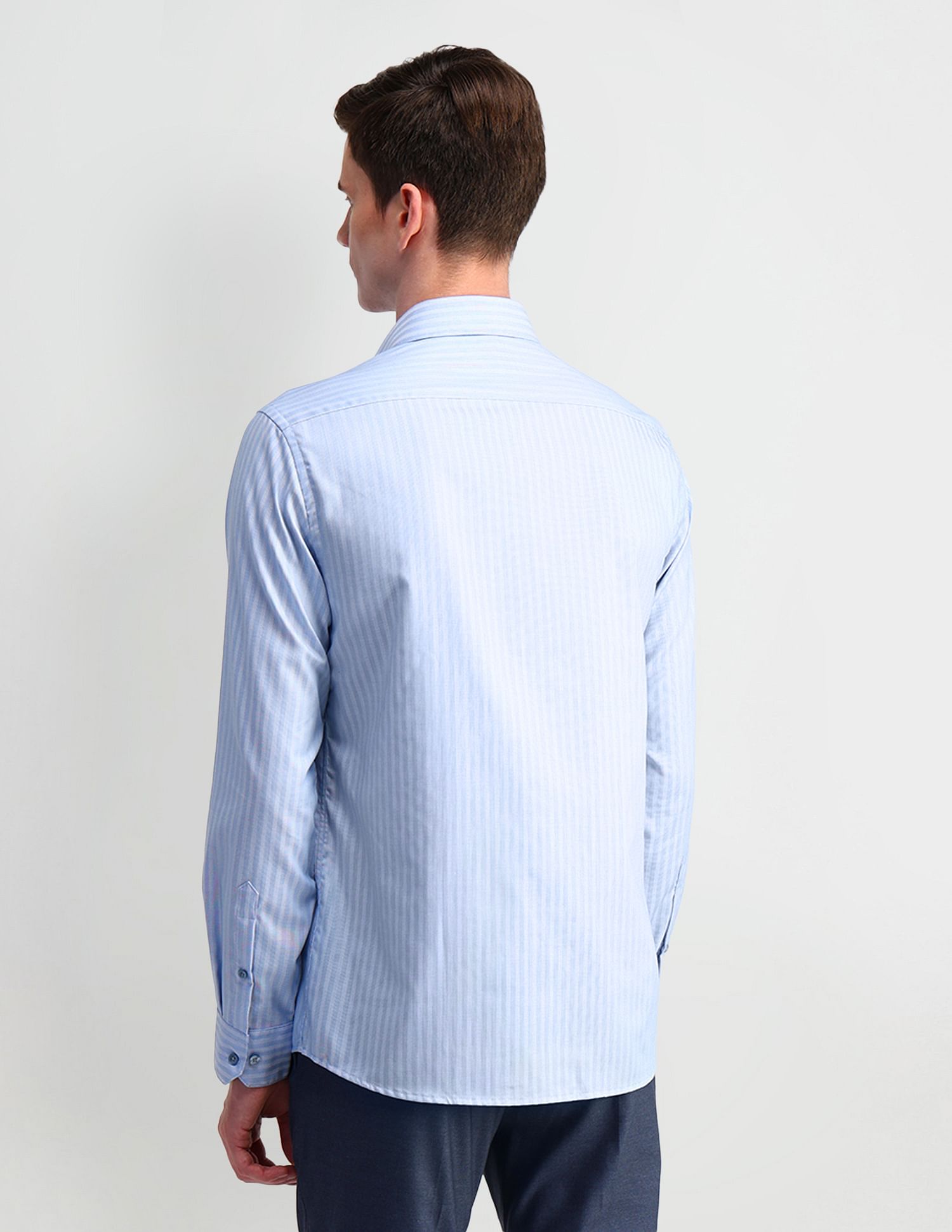 Arrow Manhattan Slim Fit Cotton Shirt