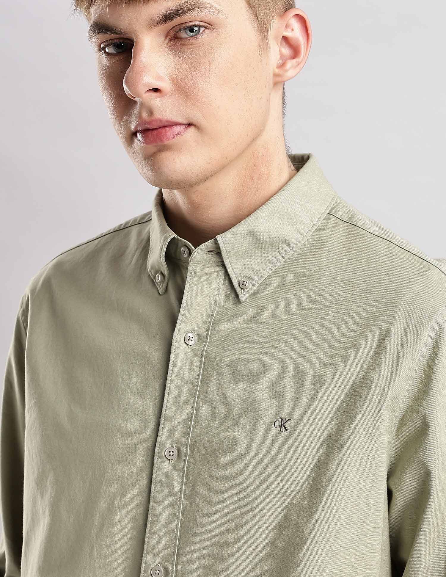 Calvin Klein Jeans Mens Green Solid Shirt