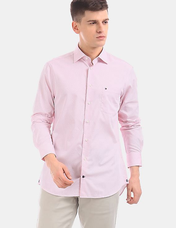 light pink tommy hilfiger shirt