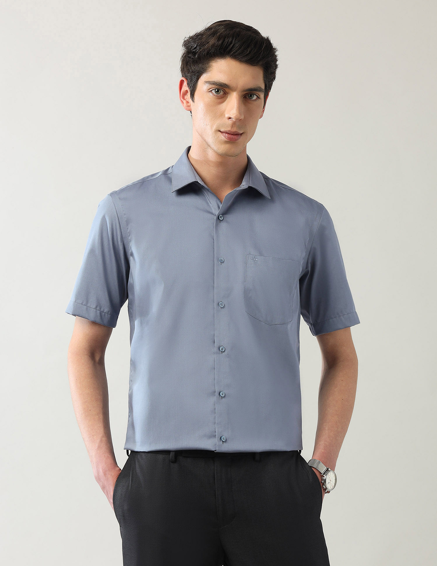 Arrow Solid Liberty Classic Fit Autopress Shirt