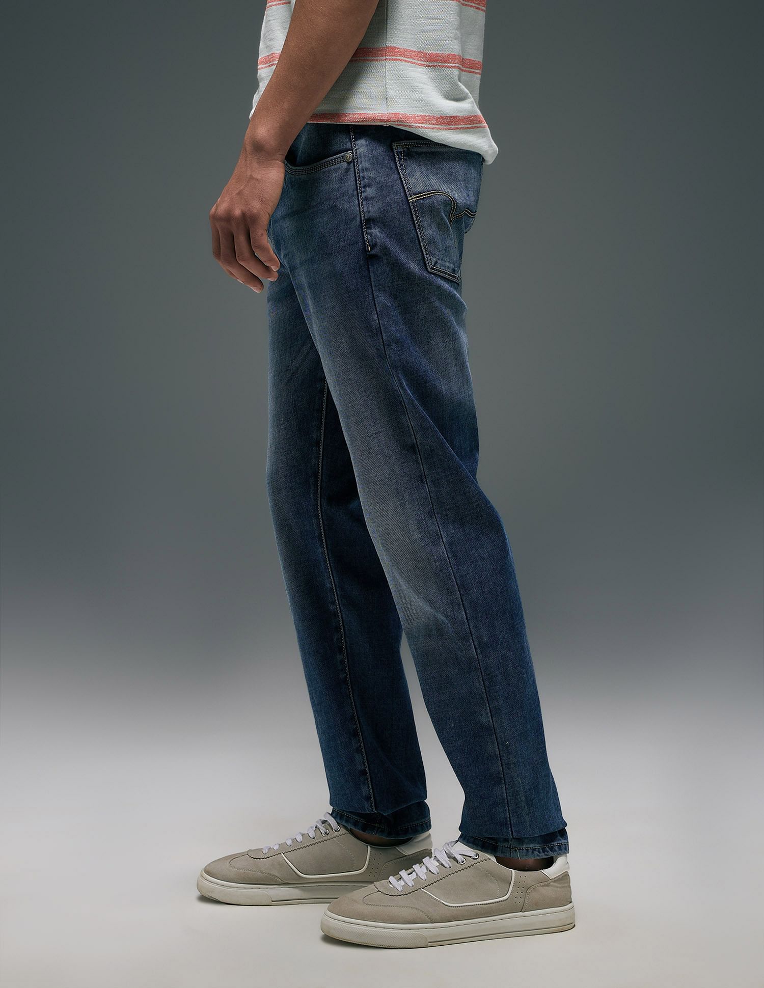 Flying Machine Slash Slim Tapered Fit Washed Jeans
