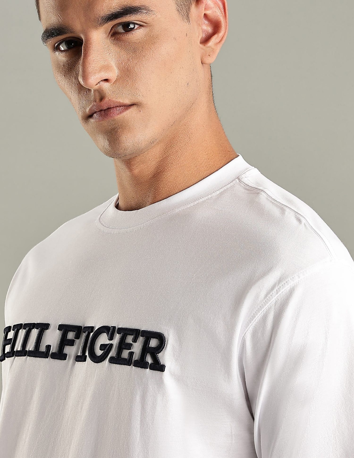 Tommy Hilfiger Embroidered Logo Regular-Fit Cotton T-Shirt