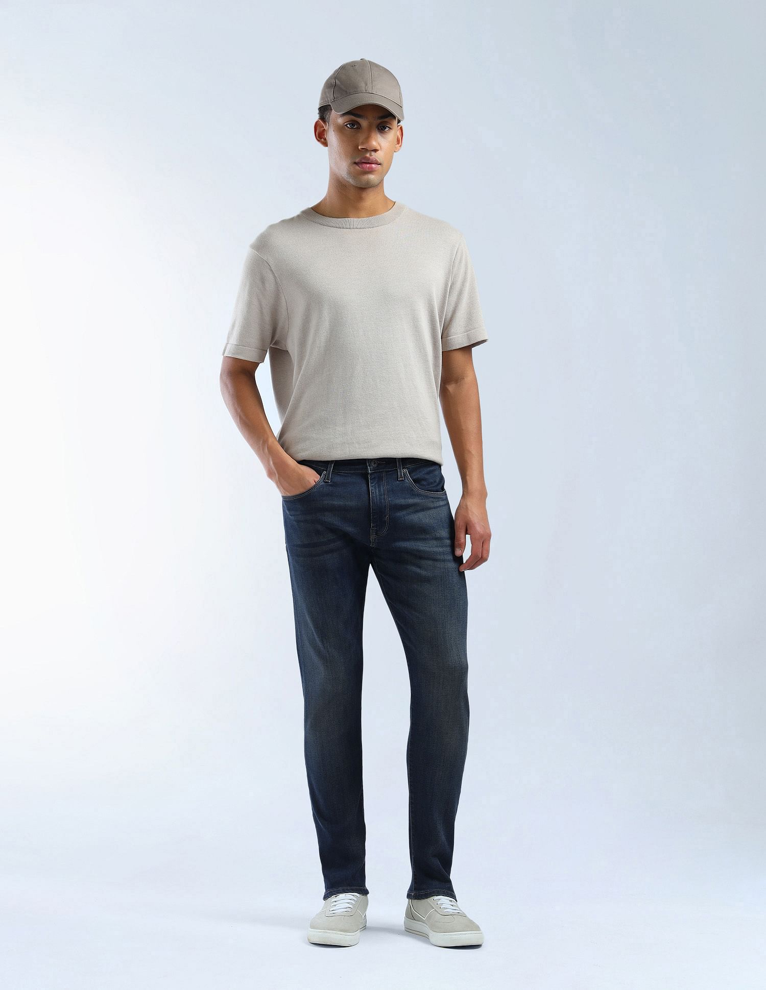 Flying Machine Slash Slim Tapered Fit F-Lite Jeans
