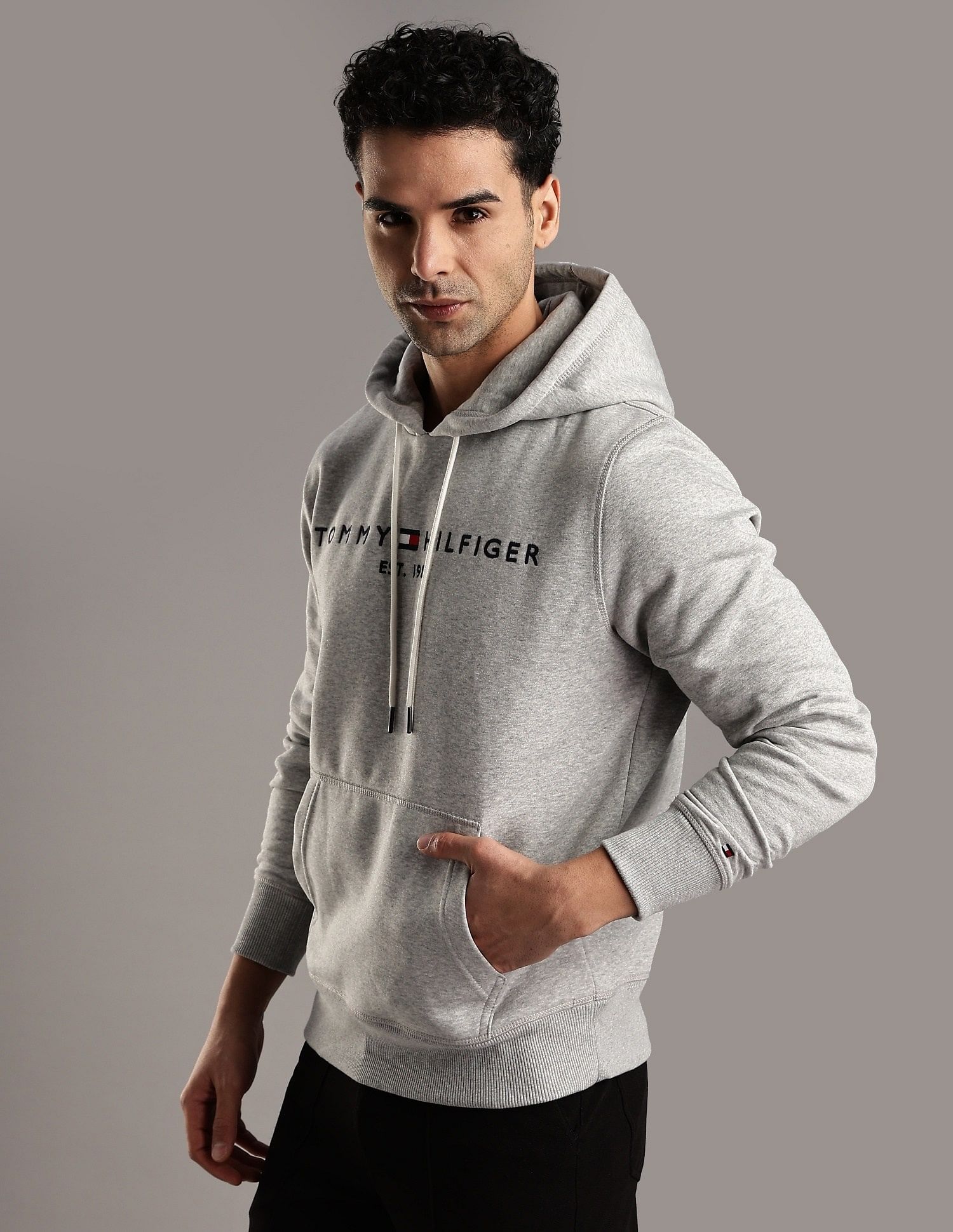 Tommy Hilfiger Embroidered Logo Regular-Fit Cotton Sweatshirt