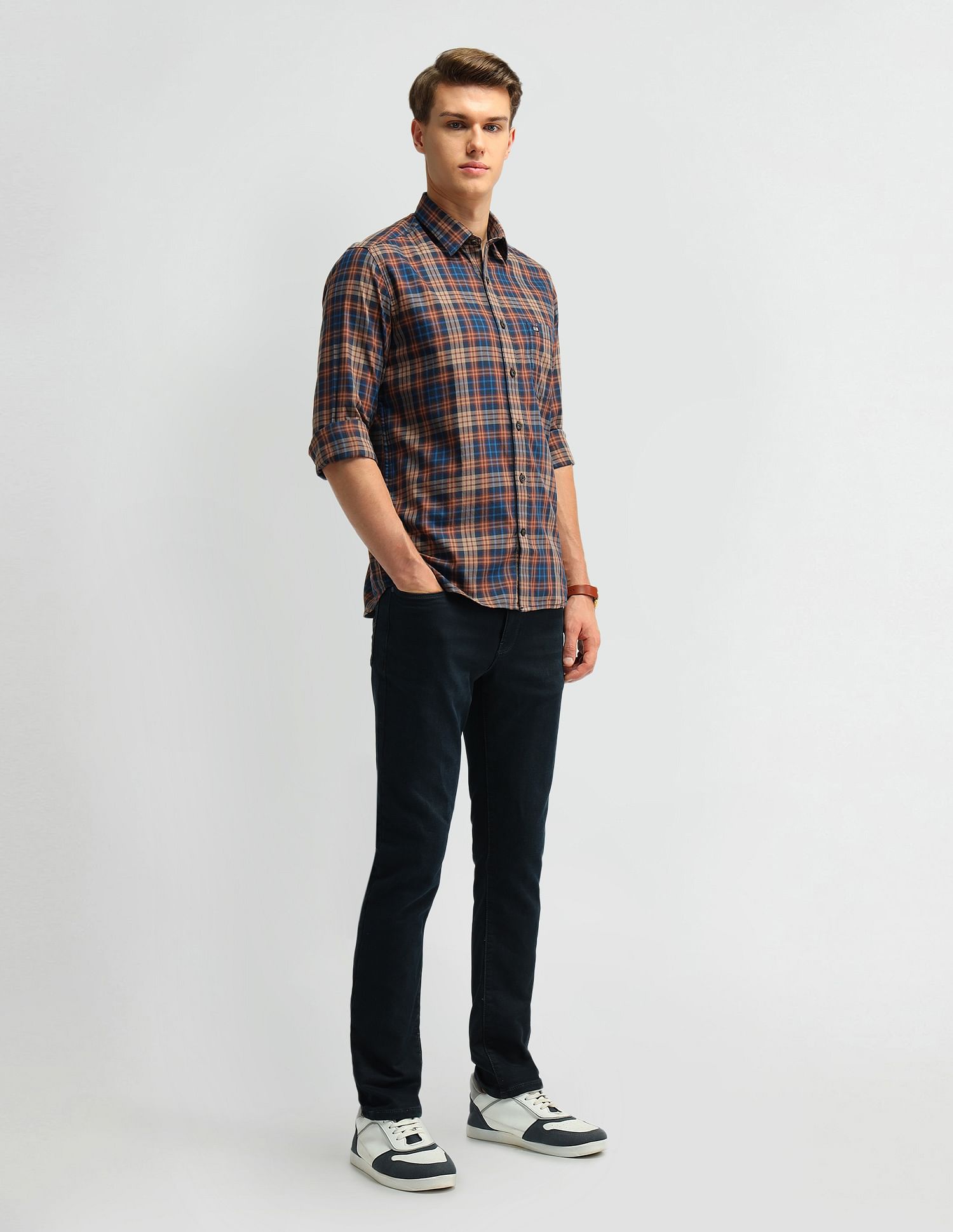 Arrow Sport Slim Fit Cotton Shirt