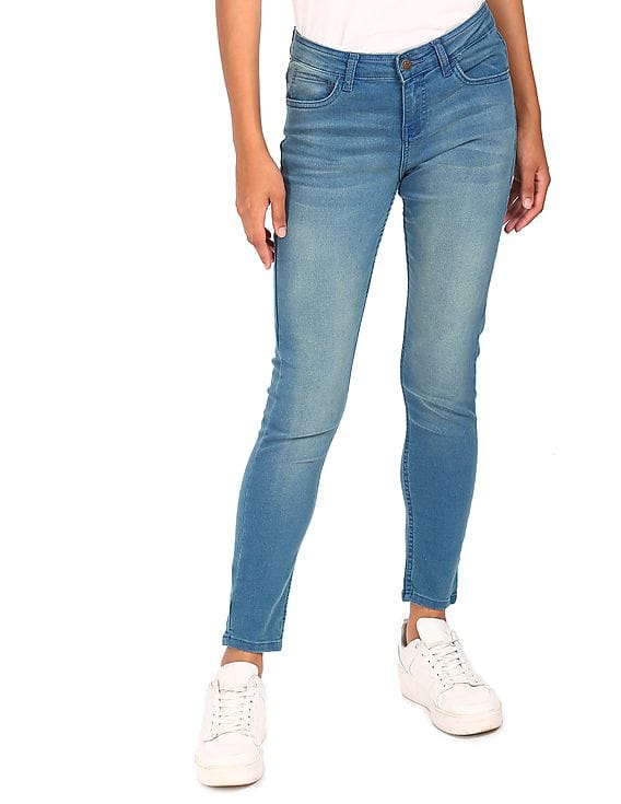 Blue Mid Rise Stone Wash Jeans - NNNOW 