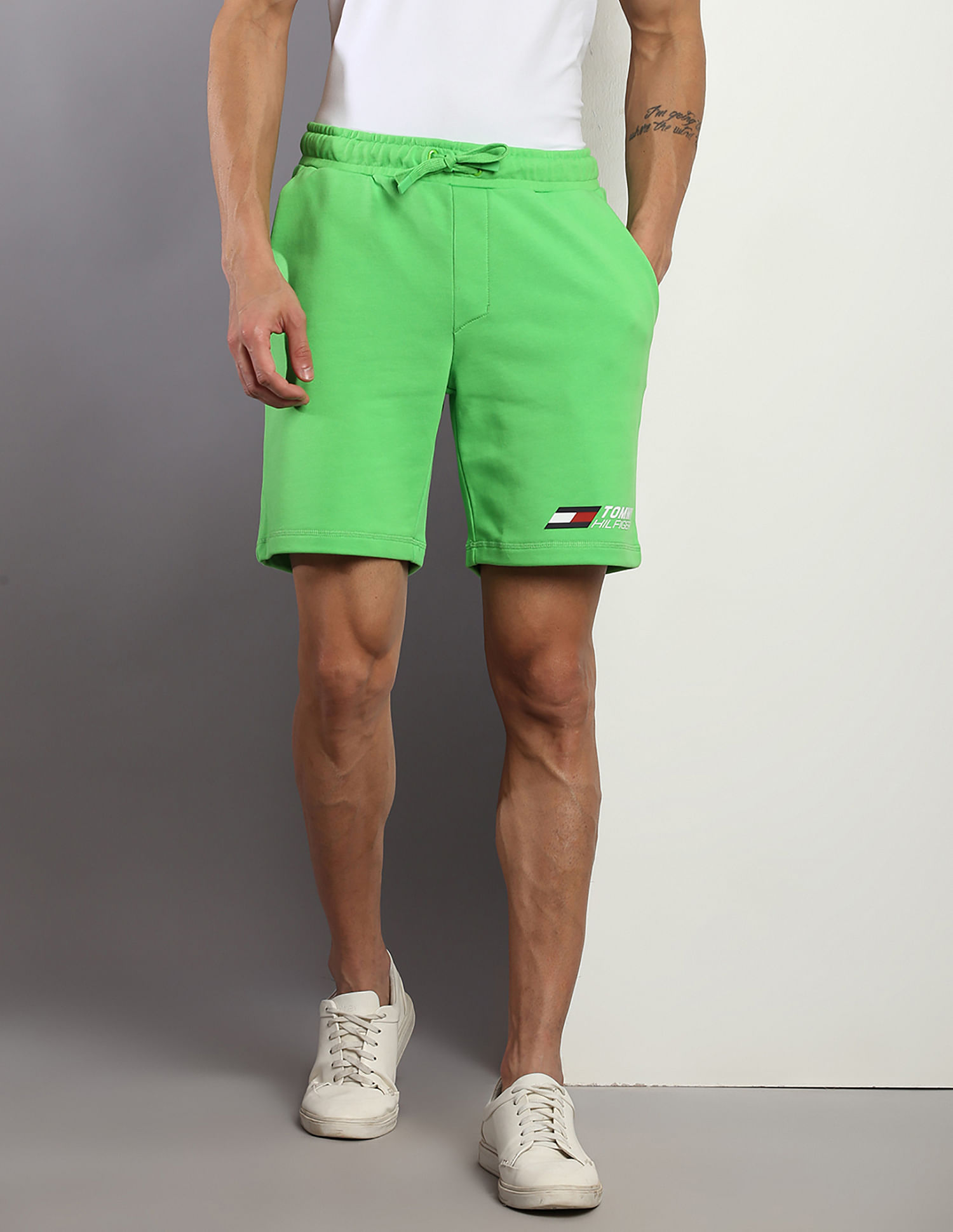 Pantaloncini sportivi hotsell tommy hilfiger