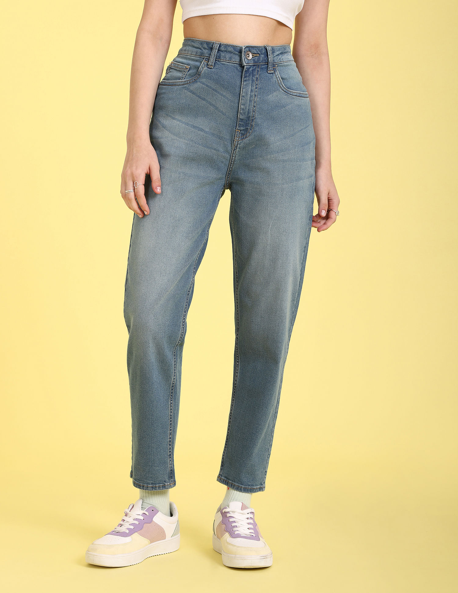 White High waisted mom fit jeans – Outfitbook.fr-pokeht.vn