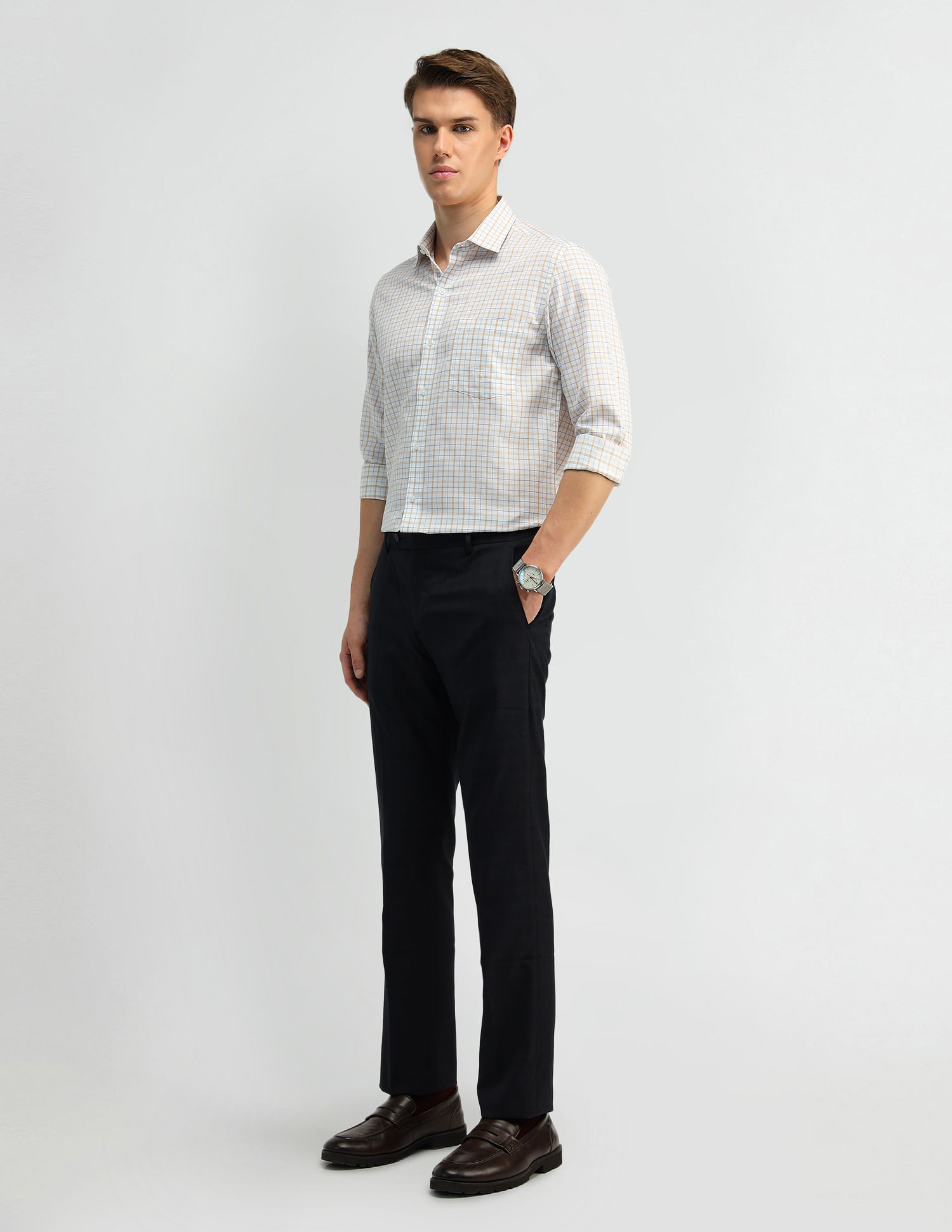 Arrow Pure Cotton Manhattan Slim Fit Shirt