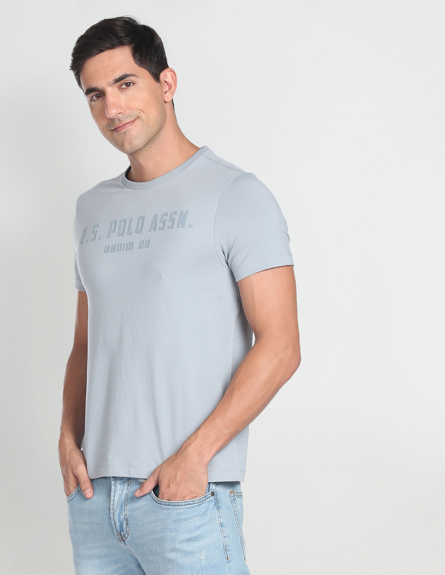 Buy Voi Jeans Men Blue T Shirt - Tshirts for Men 22132870 | Myntra