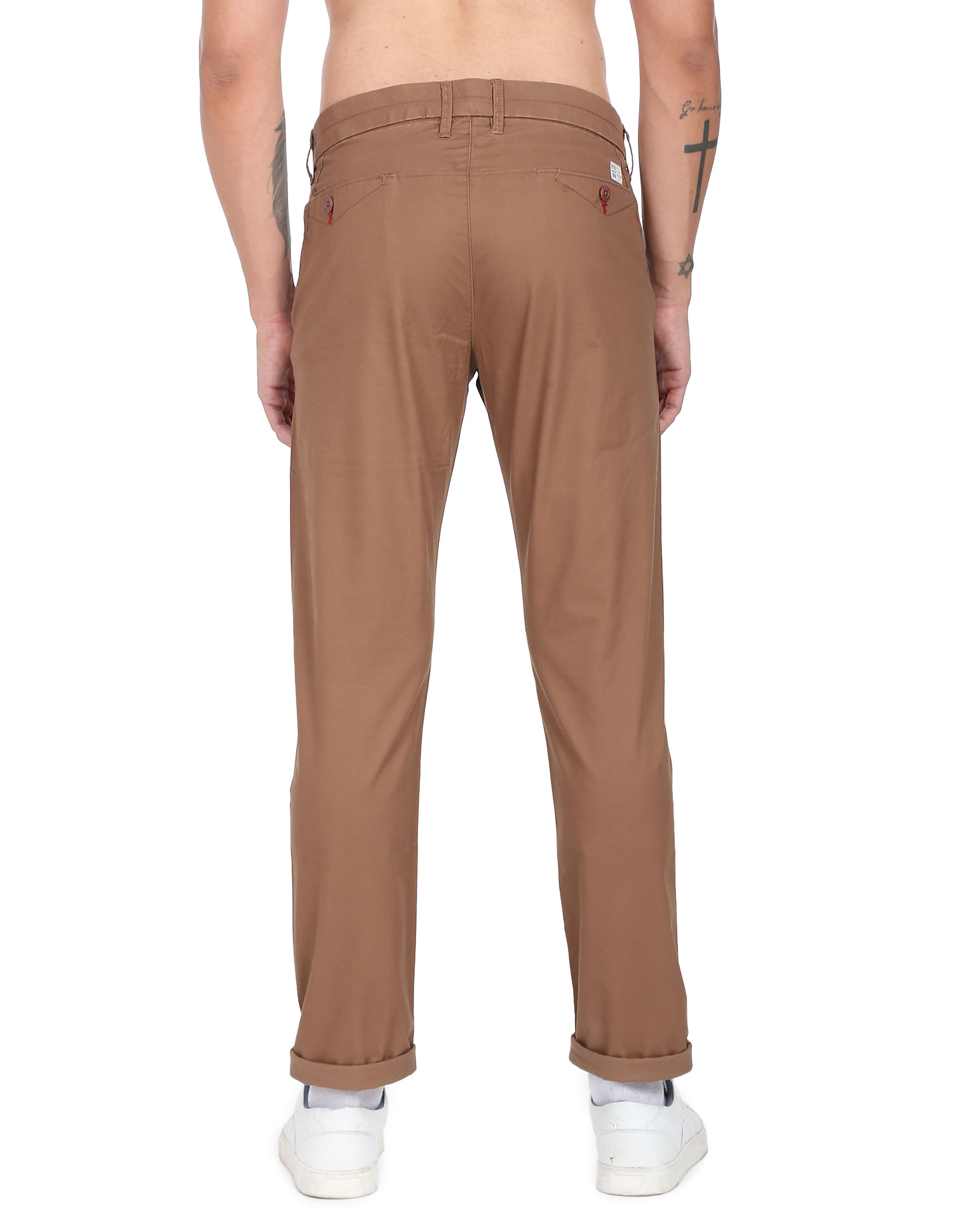 Men Khaki Pants Outfits - 36 Best Ways to Style Khakis | Khaki pants  outfit, Khaki pants men, Pants outfit men
