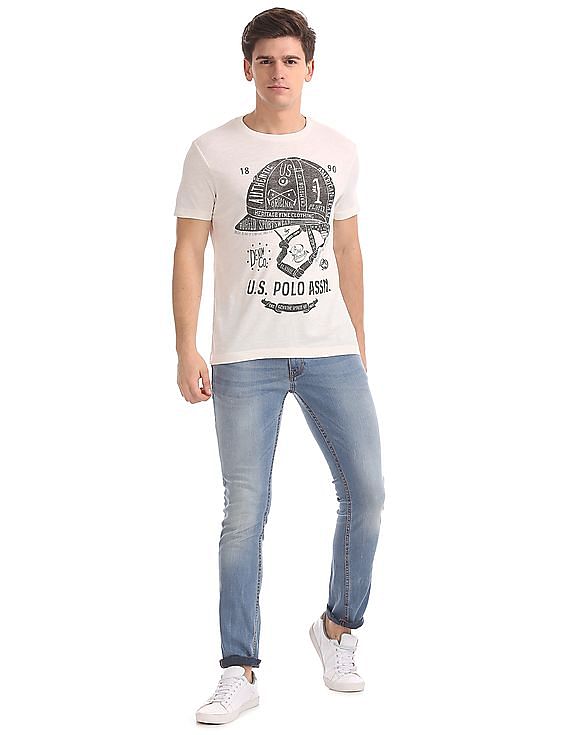 U.S. Polo Assn. Denim Co. Muscle Fit Graphic T-Shirt