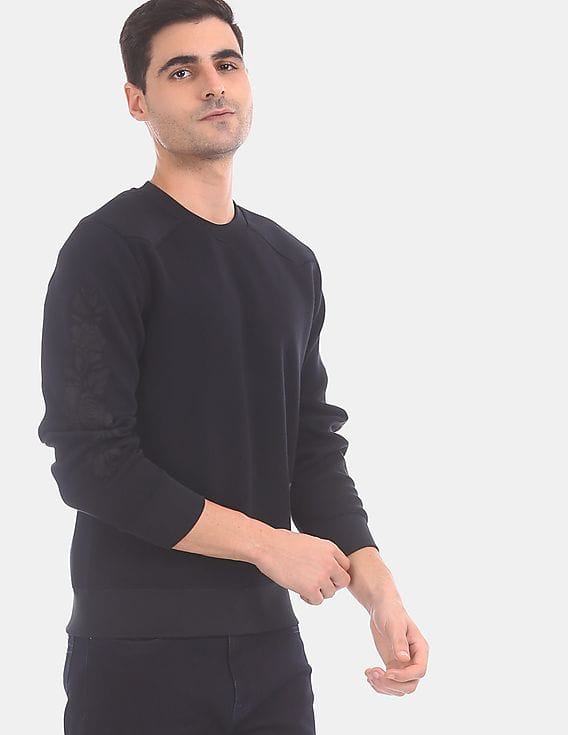 Buy Calvin Klein Men Black Long Sleeve With Floral Pattern Slim Fit