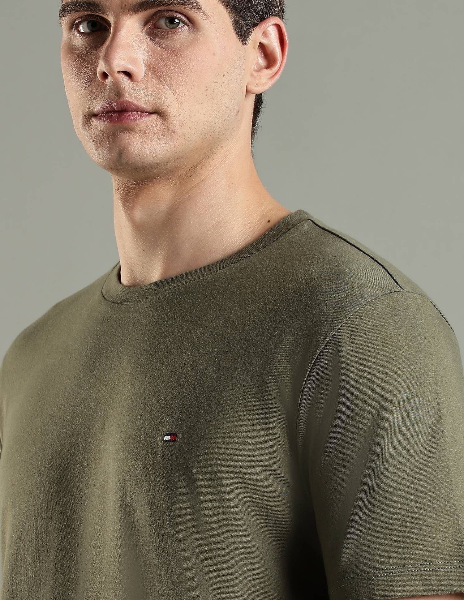 Tommy Hilfiger Solid Regular Fit Cotton T-Shirt