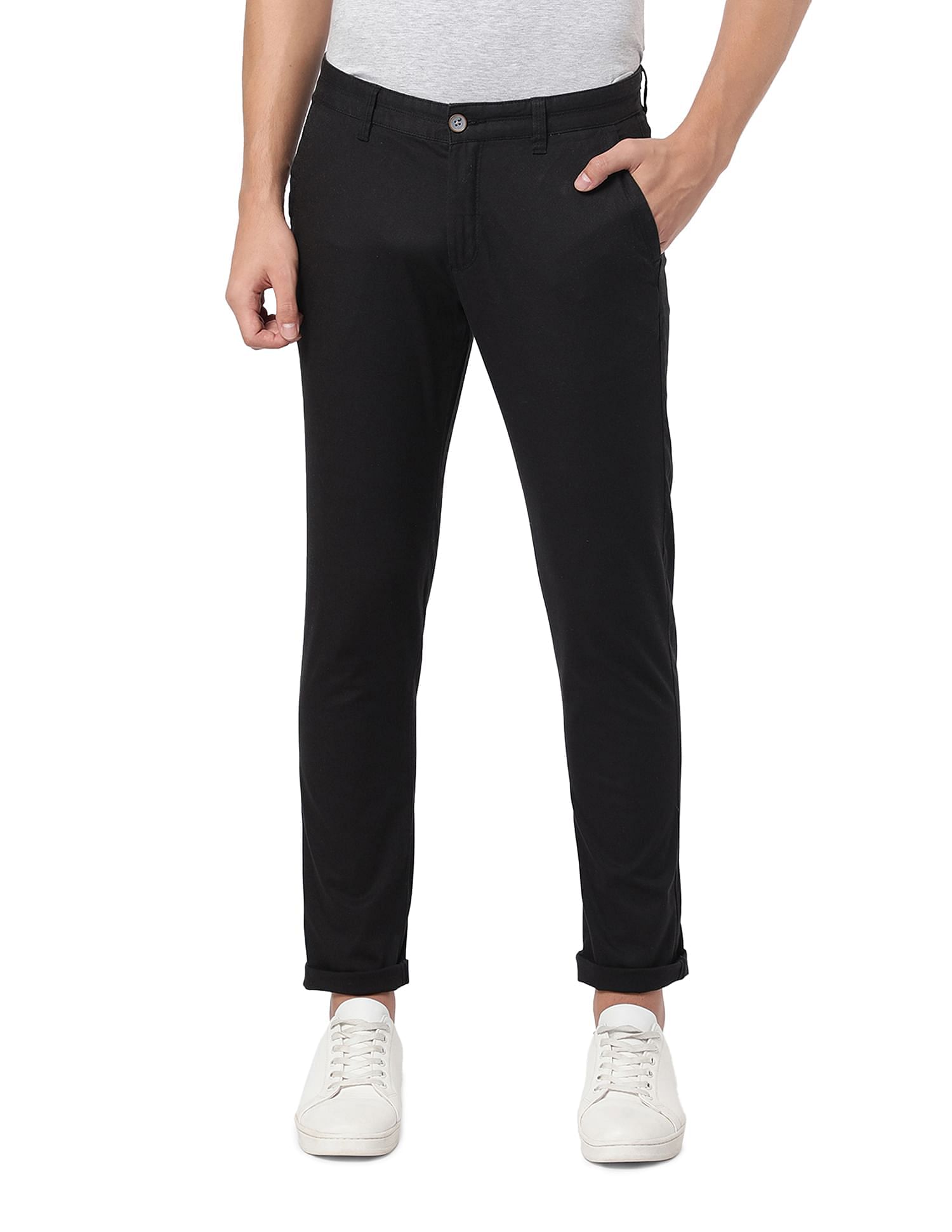 Buy Men Black Slim Fit Solid Casual Trousers Online - 735699 | Allen Solly